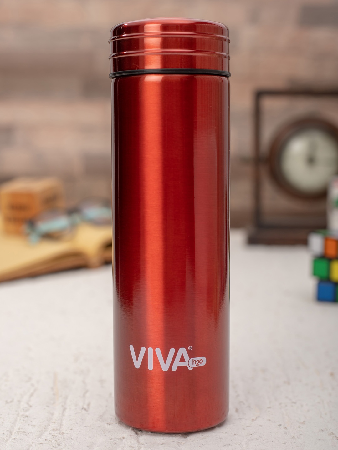 

VIVA h2o Unisex Red Solid Double Wall Stainless Steel Vaccum Insulated Water Bottle
