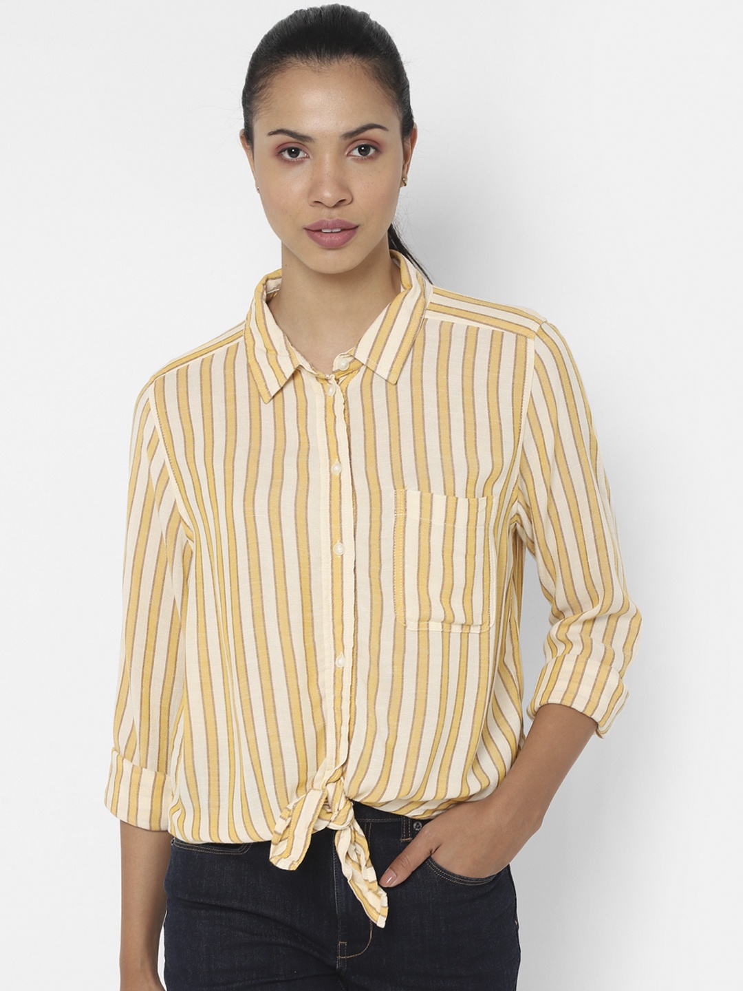 

AMERICAN EAGLE OUTFITTERS Women Yellow & Off-White Regular Fit Striped Casual Shirt