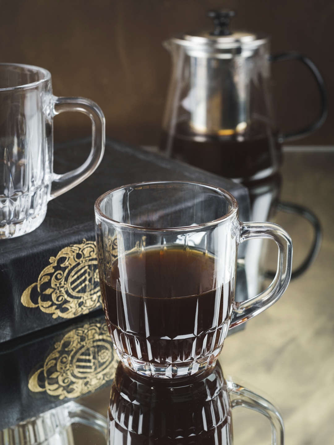

GOODHOMES Transparent 12-Pieces Solid Glass Mugs Set