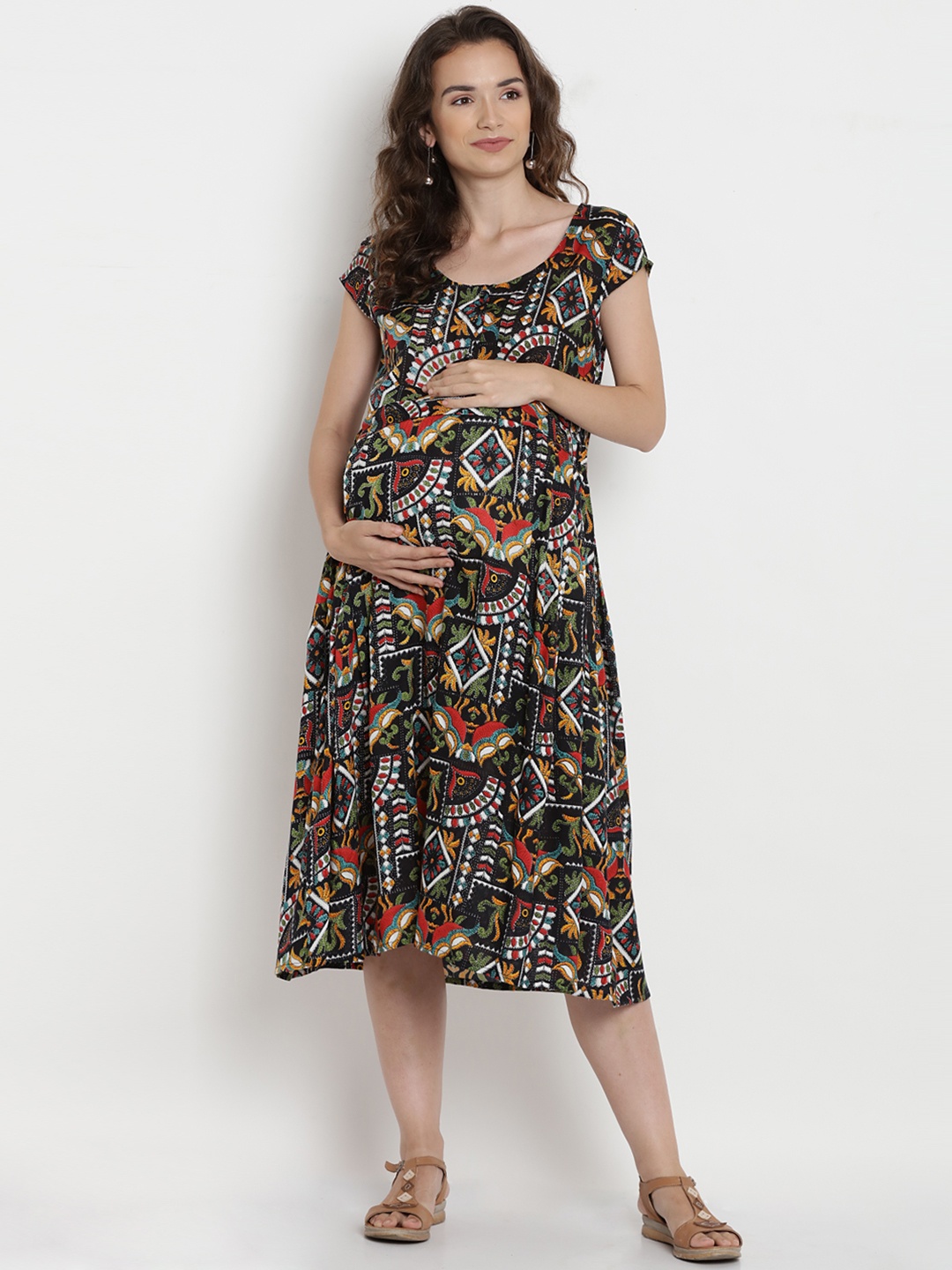 

Mine4Nine Women Black Printed Fit and Flare Maternity Dress