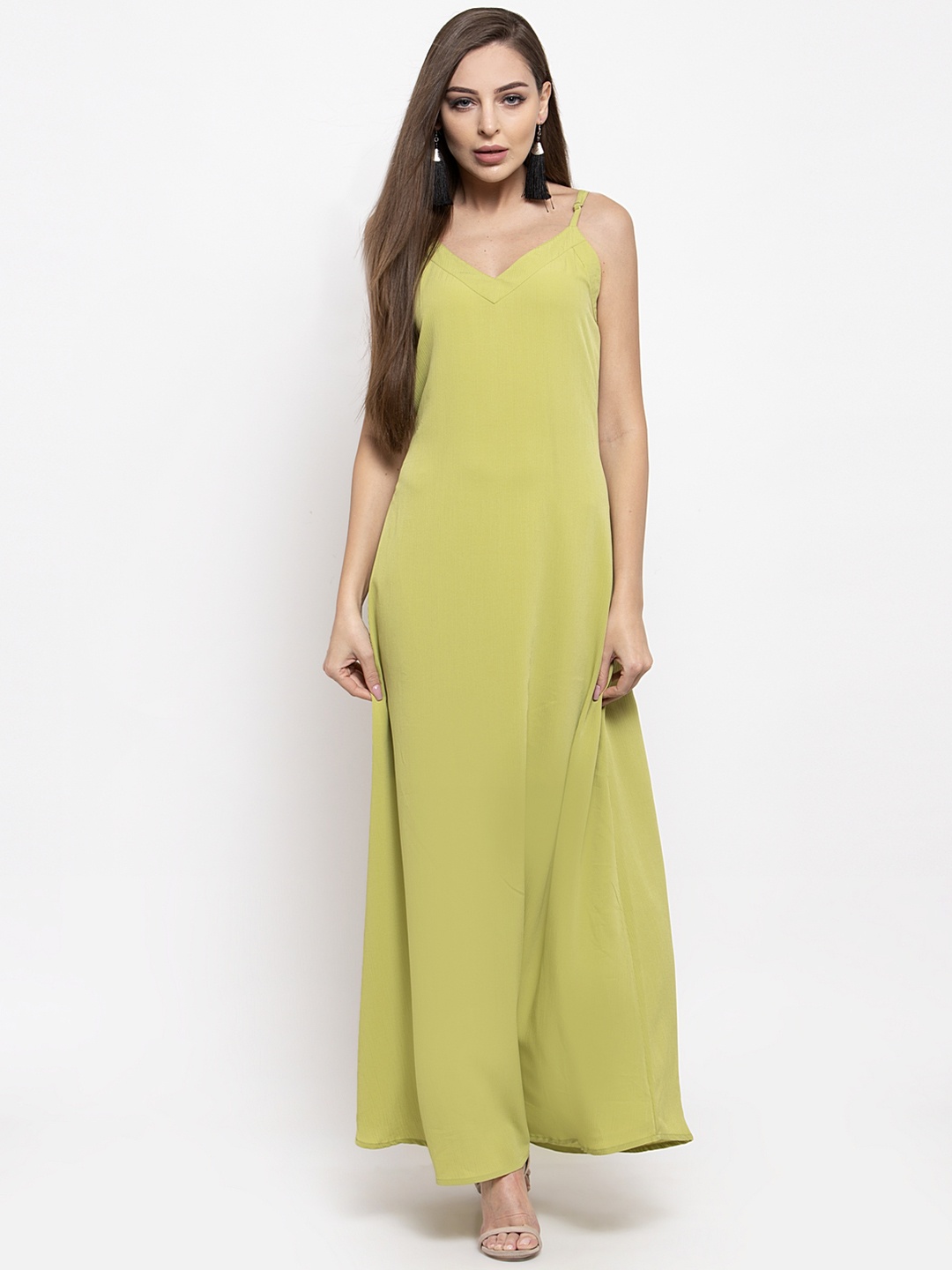 

THE SILHOUETTE STORE Women Green Solid Maxi Dress