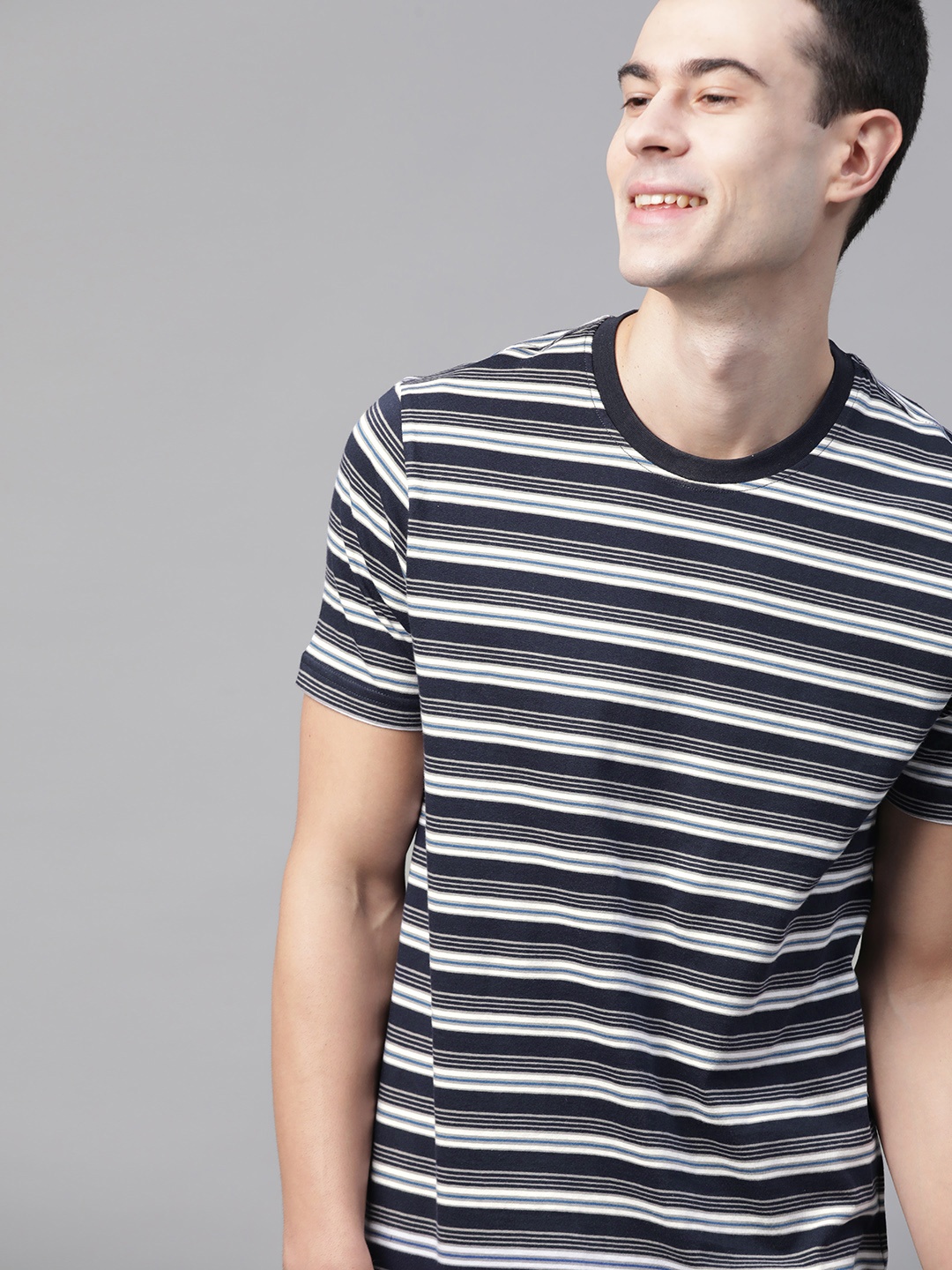 

Mast Harbour Men Navy Blue White Striped Round Neck Pure Cotton T-shirt