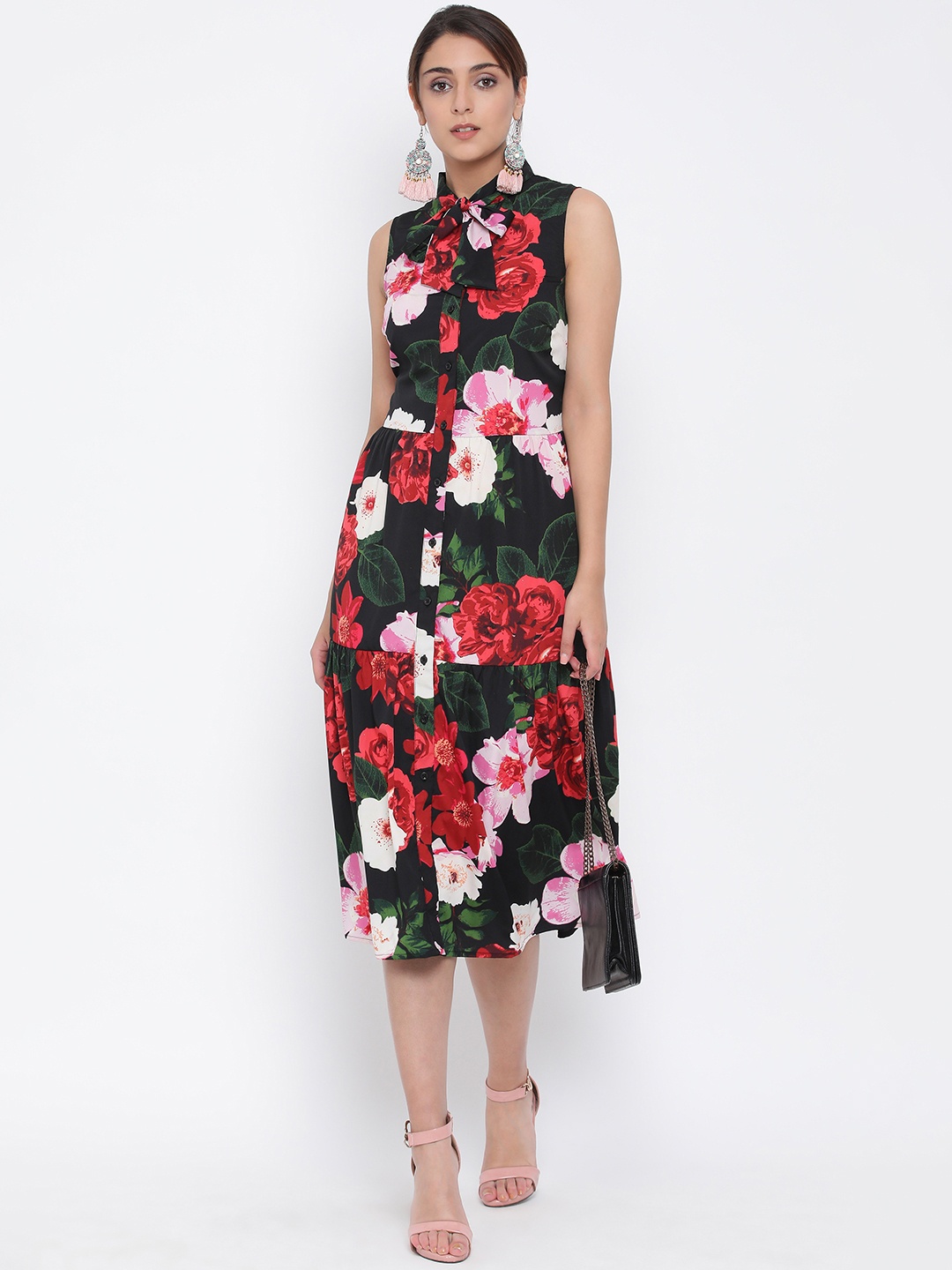 

Oxolloxo Women Multicoloured Floral Print Fit and Flare Dress, Multi