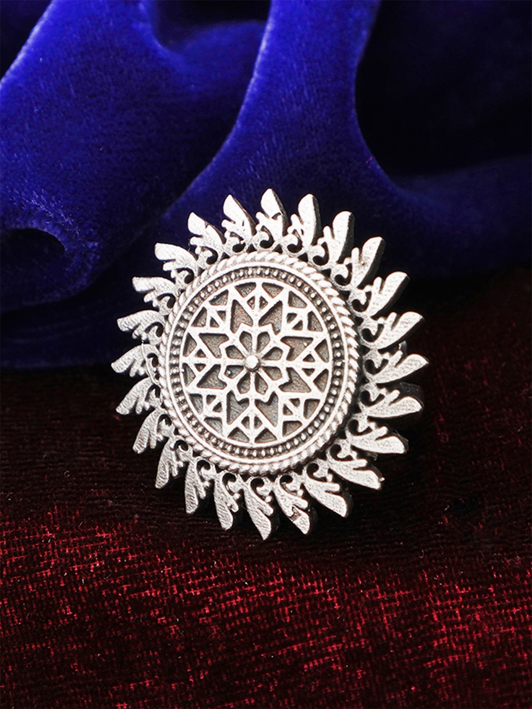 

Adwitiya Collection Oxidized Silver-Plated Adjustable Finger Ring