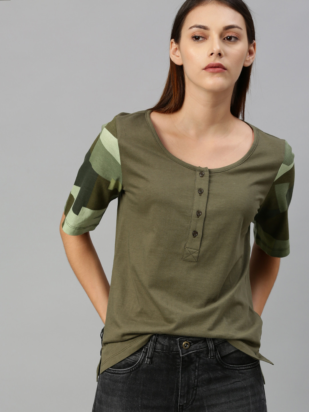 

Roadster Women Olive Green Solid Henley Neck Pure Cotton T-shirt with Printed Sleeves
