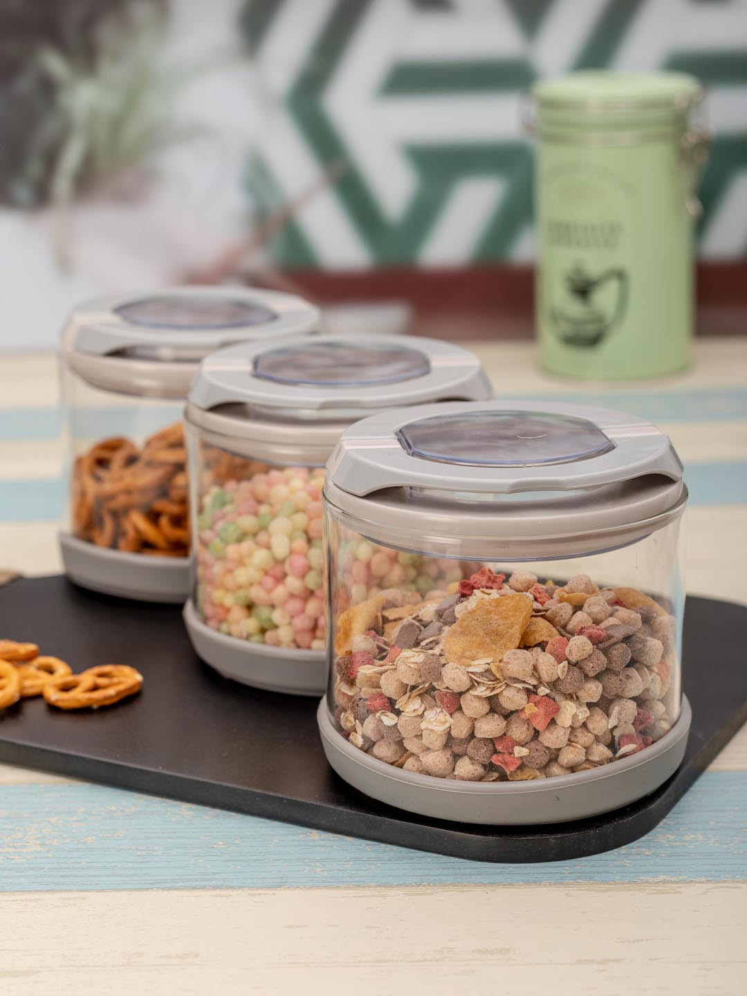 

White Gold Set Of 3 Transparent & Grey Flip Lock-Tight Borosilicate Glass Storage Jars