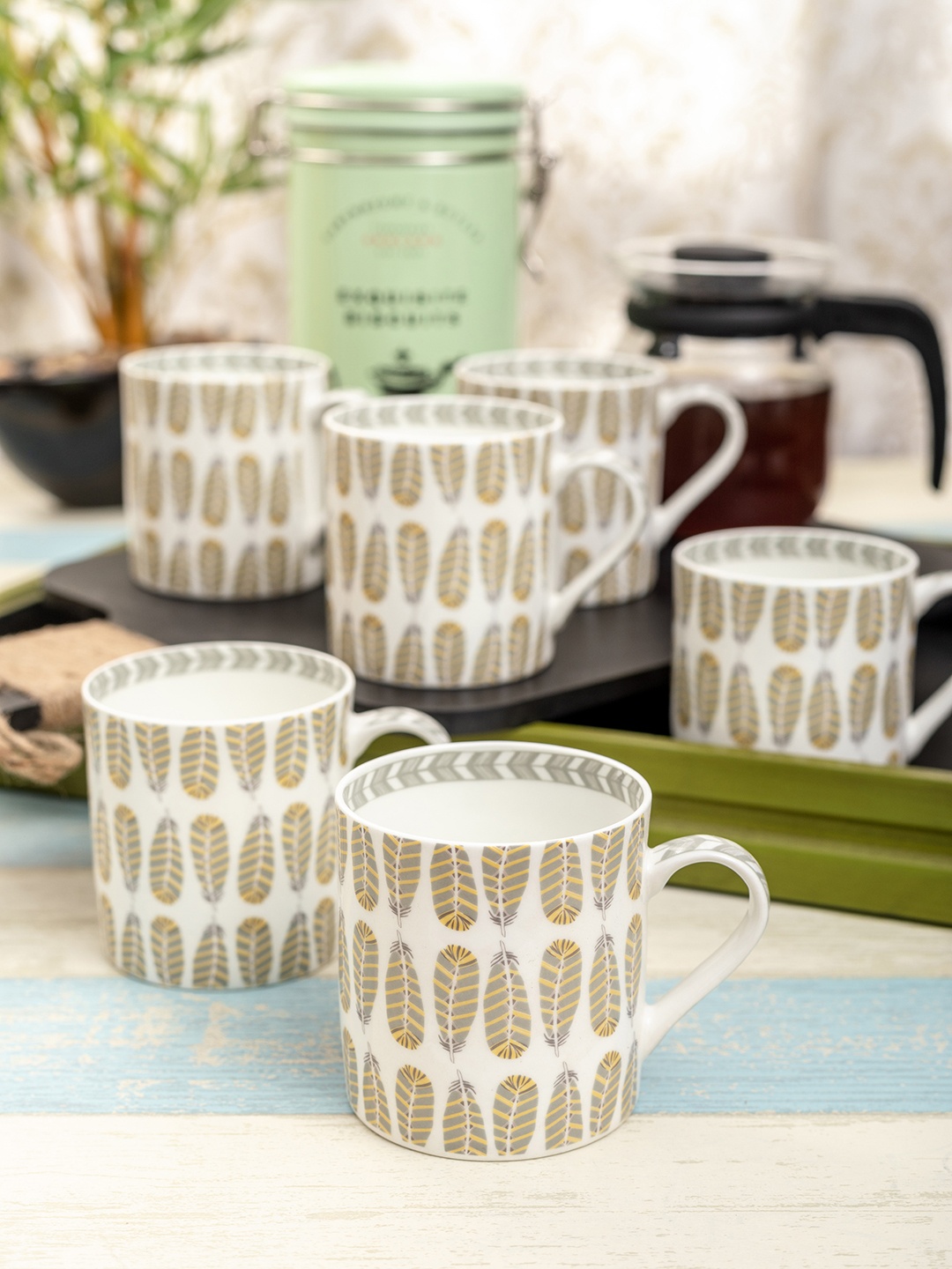

GOODHOMES Set of 6 White & Grey Leaf Printed Bone China Coffee Mugs