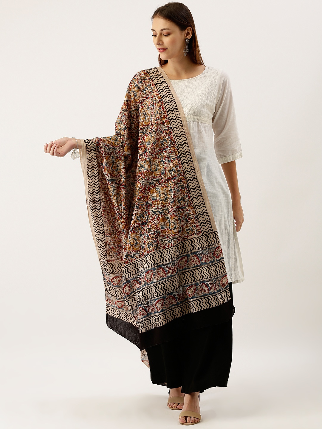

Taavi Beige & Red Kalamkari Hand Block Printed Cotton Dupatta