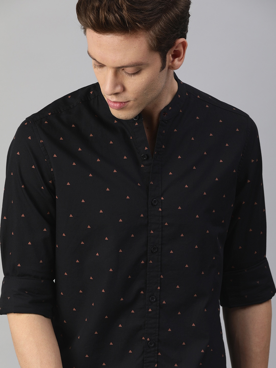

Roadster Men Black & Red Printed Pure Cotton Casual Shirt