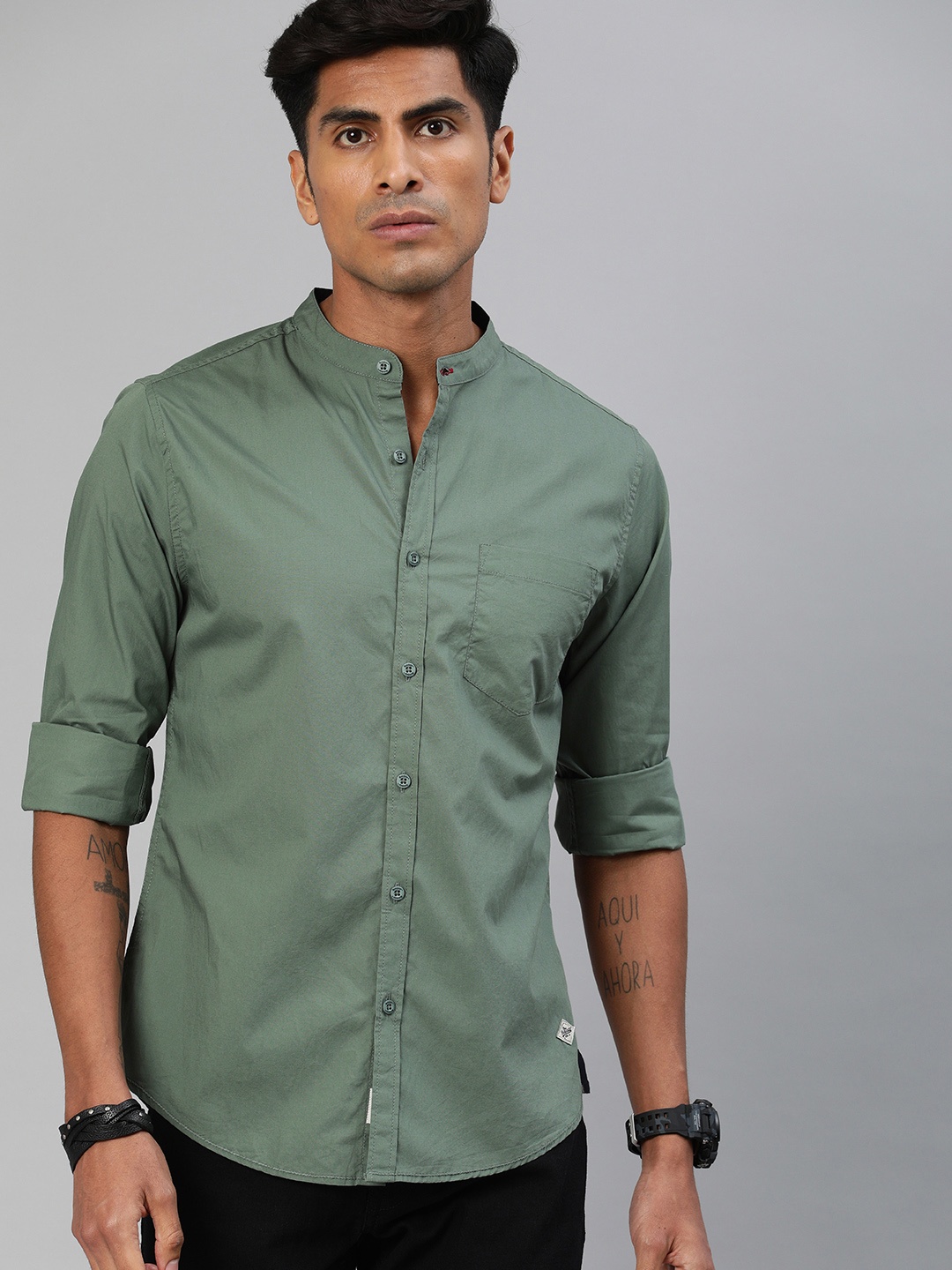 

Roadster Men Olive Green Regular Fit Solid Sustainable Casual Shirt