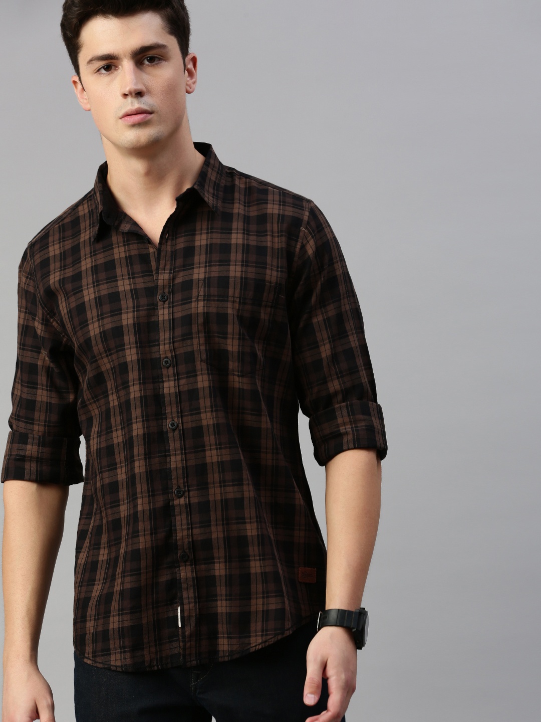 

Roadster Men Black & Brown Checked Casual Shirt