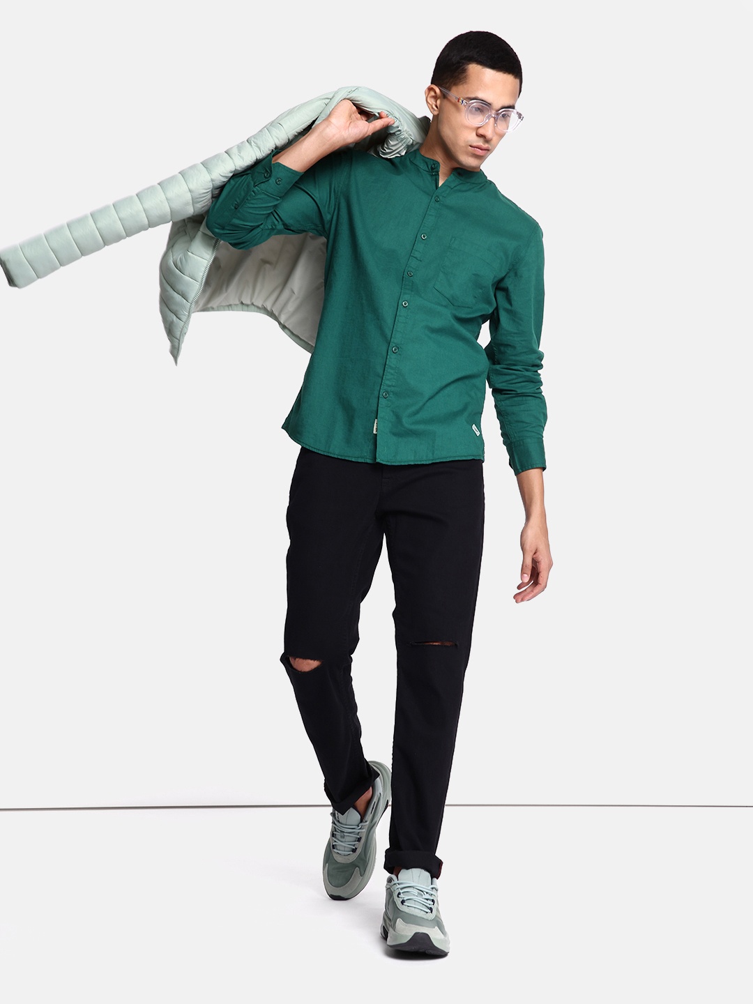 

The Roadster Lifestyle Co. Men Pure Cotton Solid Band Collar Casual Shirt, Teal
