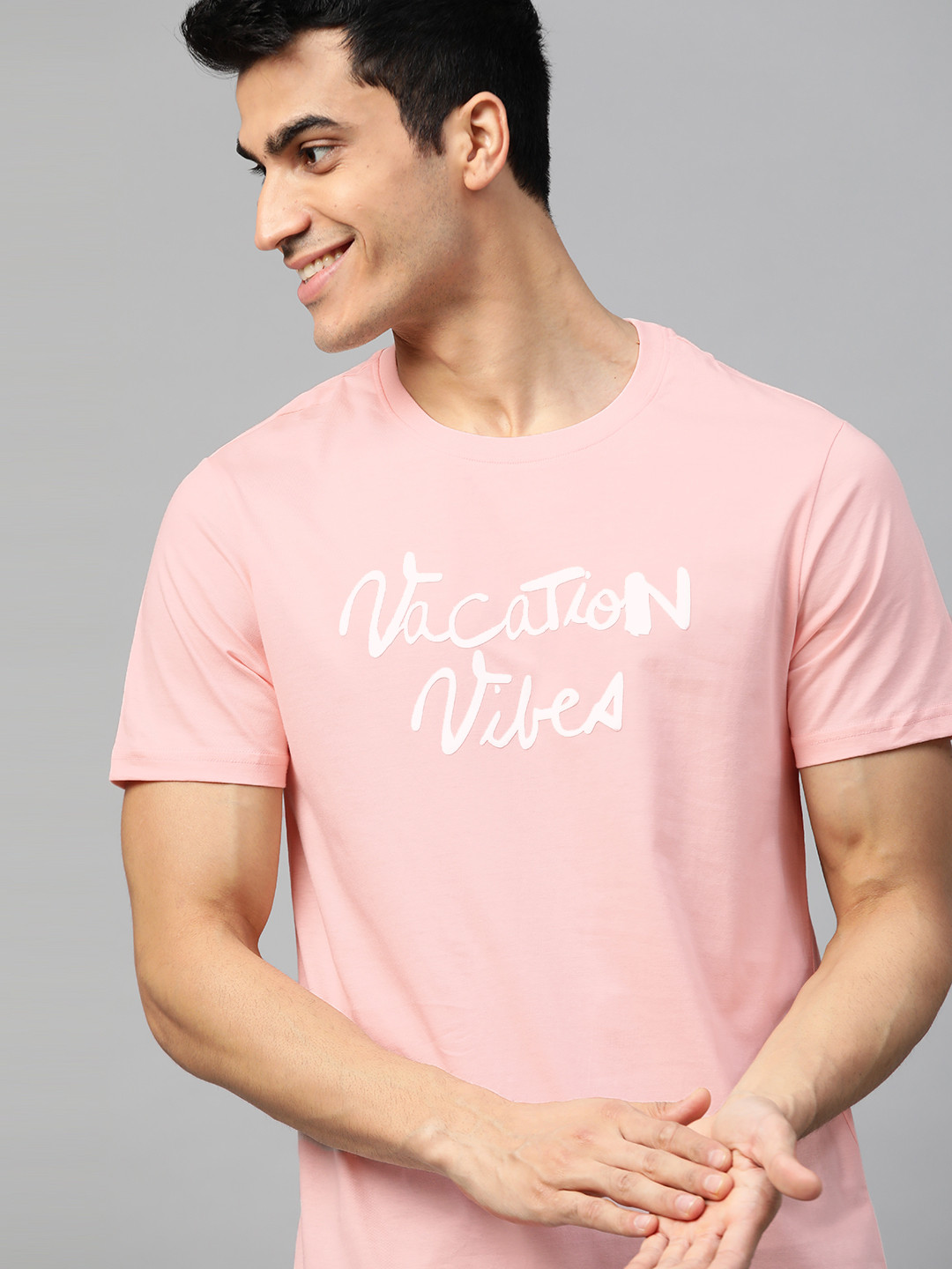 

Mast Harbour Men Pink White Printed Round Neck Pure Cotton T-shirt