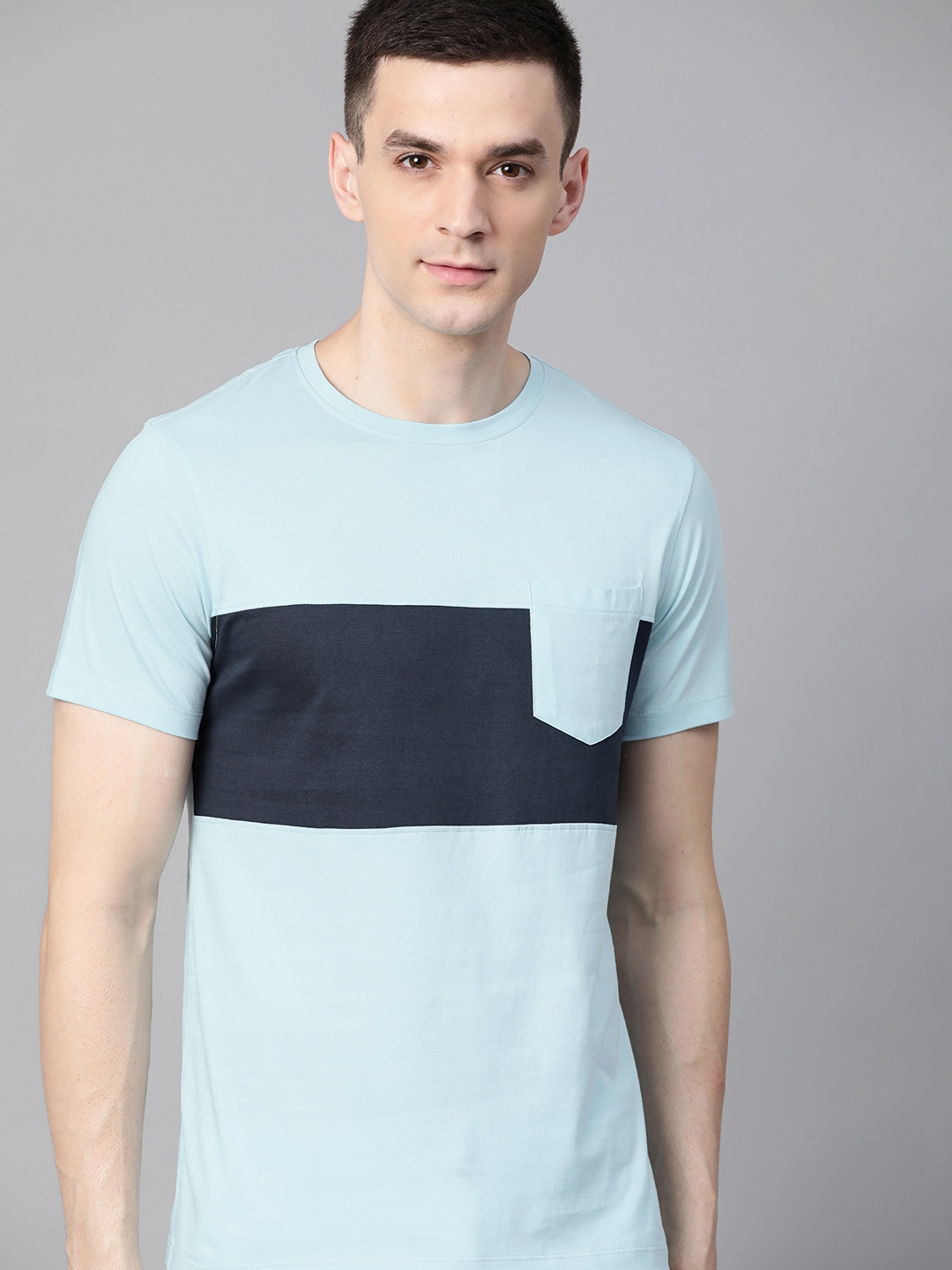 

Mast Harbour Men Sea Green Navy Blue Colourblocked Round Neck Pure Cotton T-shirt