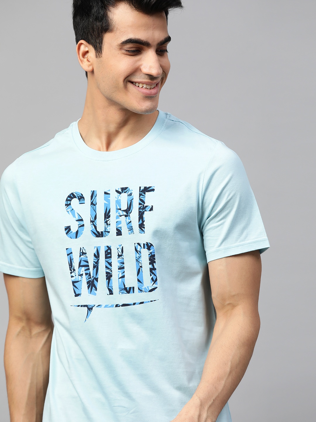 

Mast & Harbour Men Blue Printed Round Neck T-shirt