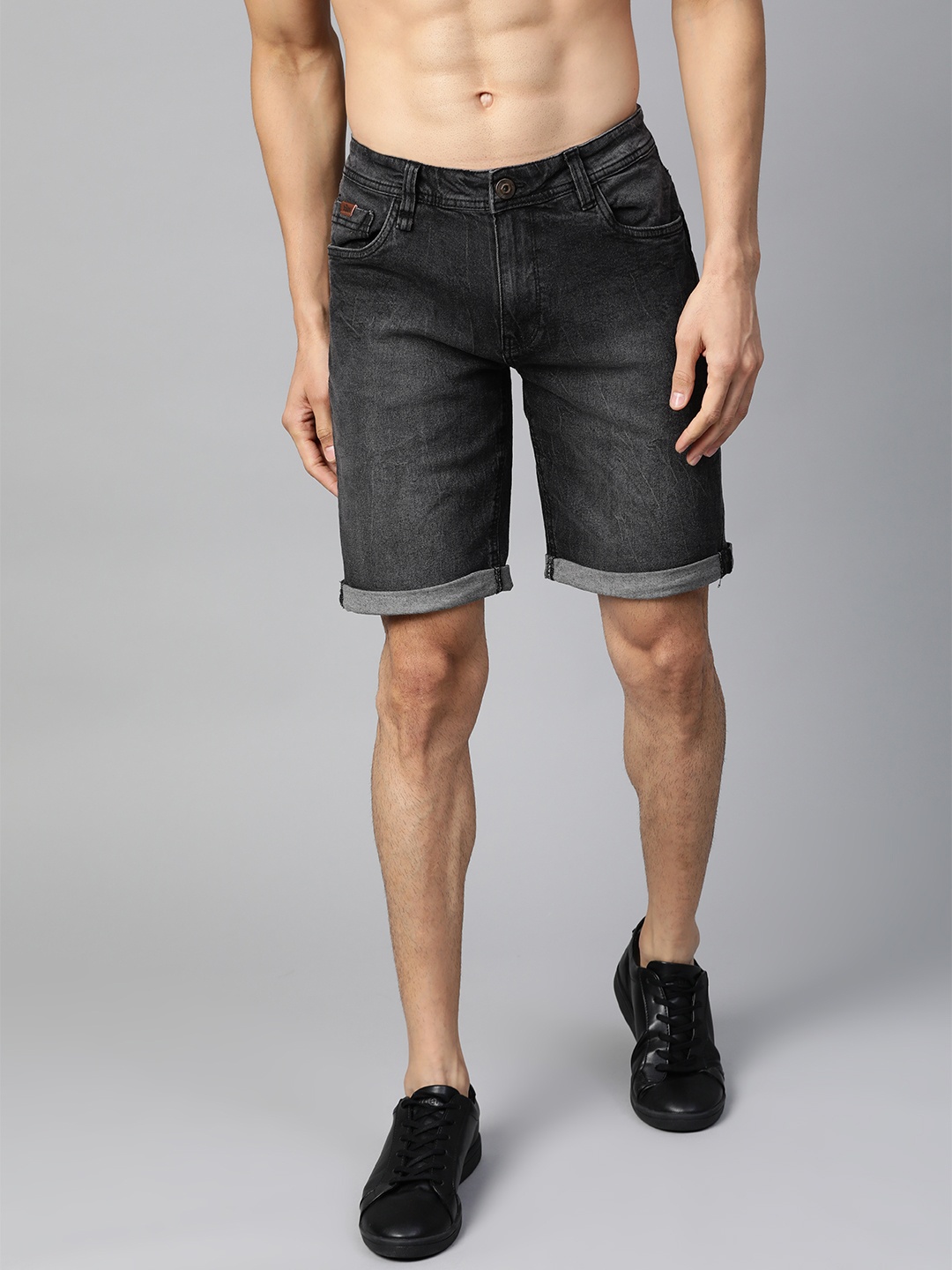 

Roadster Men Charcoal Grey Washed Regular Fit Denim Shorts