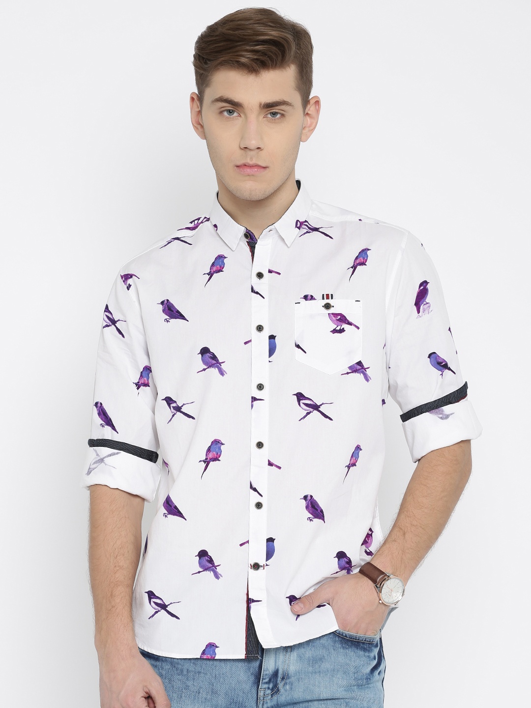 

Locomotive White Printed Slim Fit Casual Shirt