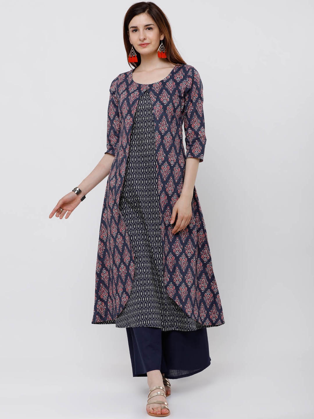 

Vishudh Women Navy Blue and Pink Printed Layered A-Line Kurta