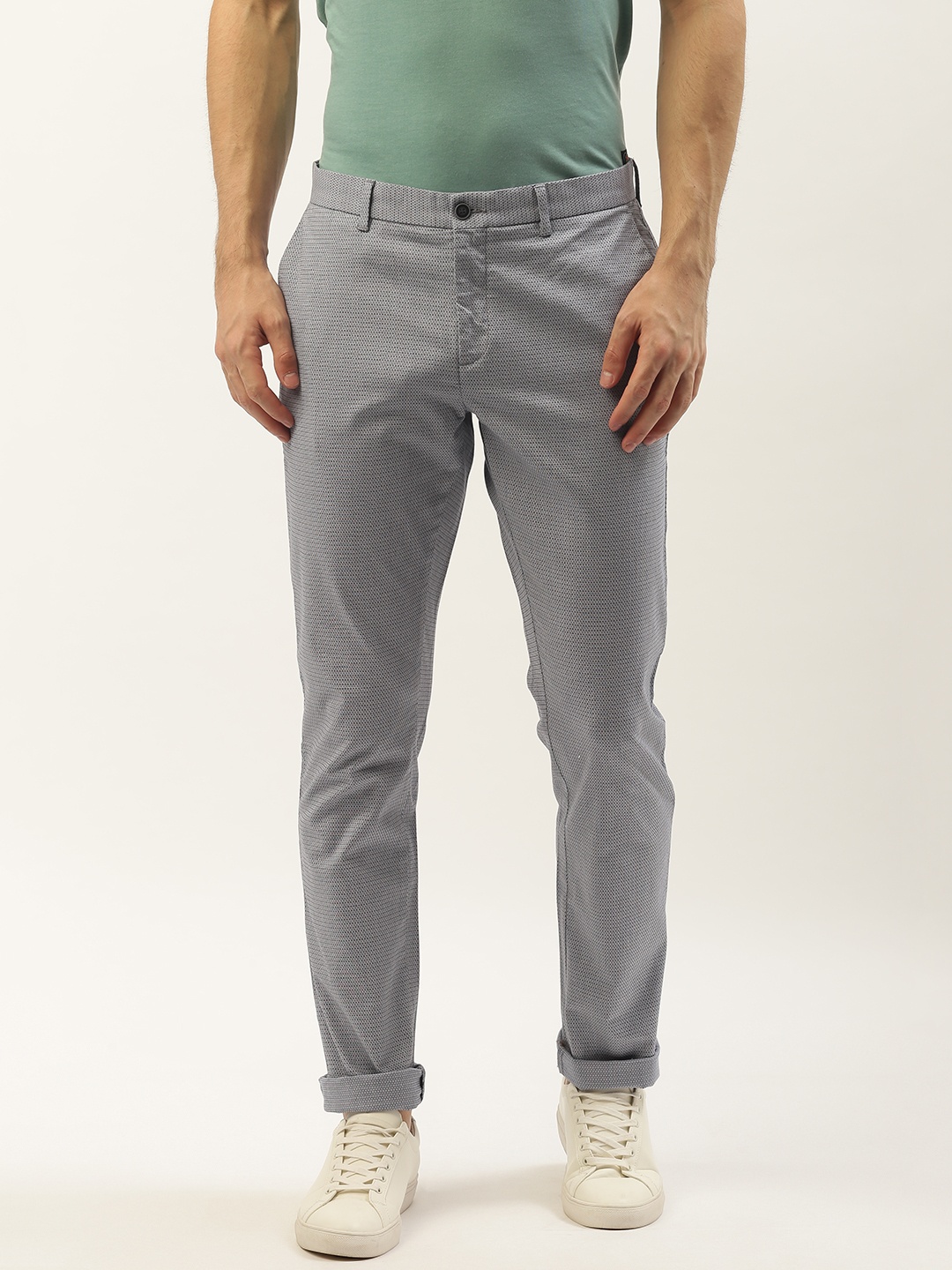 

Blackberrys Men Blue & White Sharp B-95 Slim Fit Printed Regular Trousers