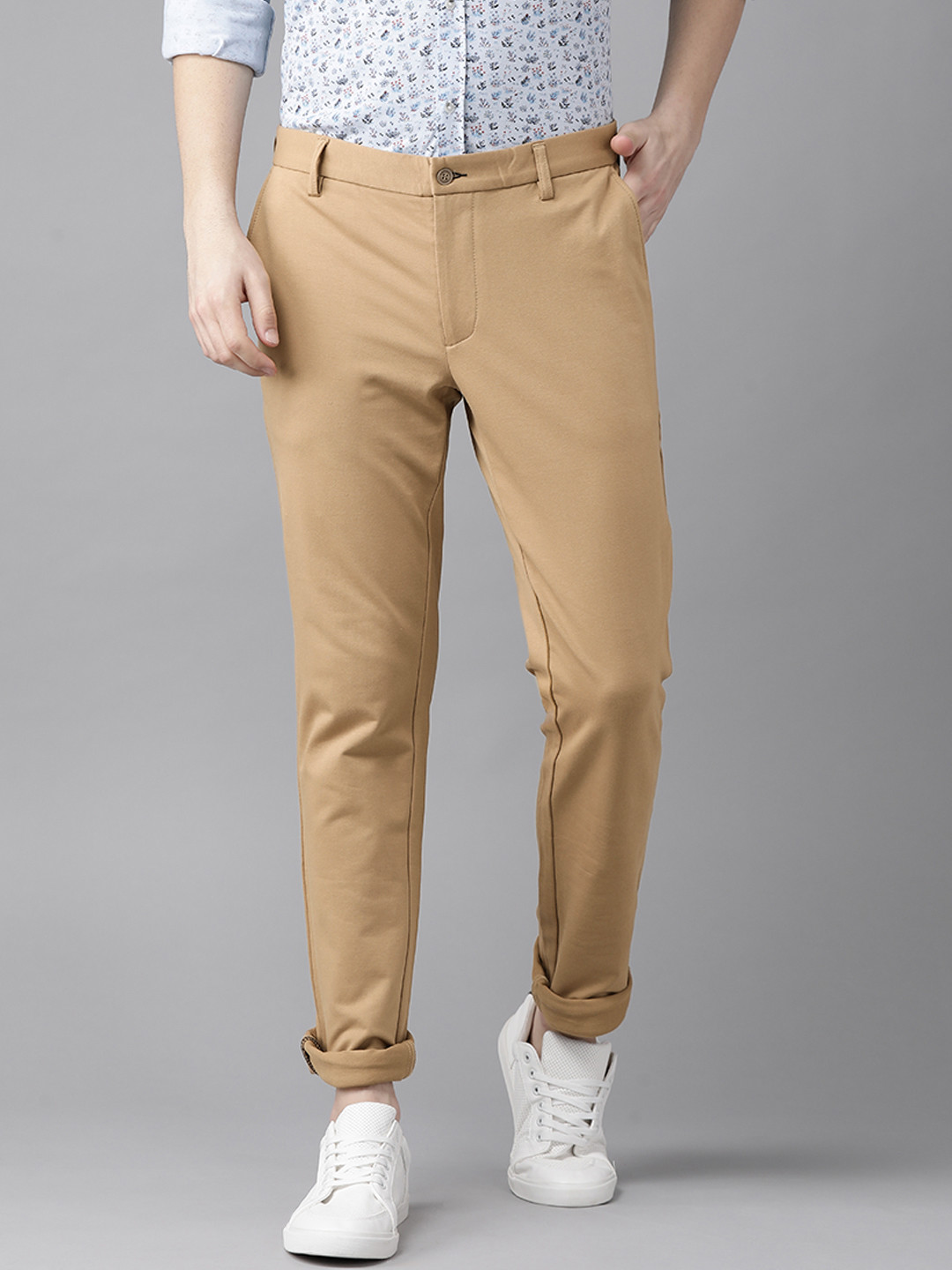 

Blackberrys Men Khaki Solid B-91 Regular Fit Chinos