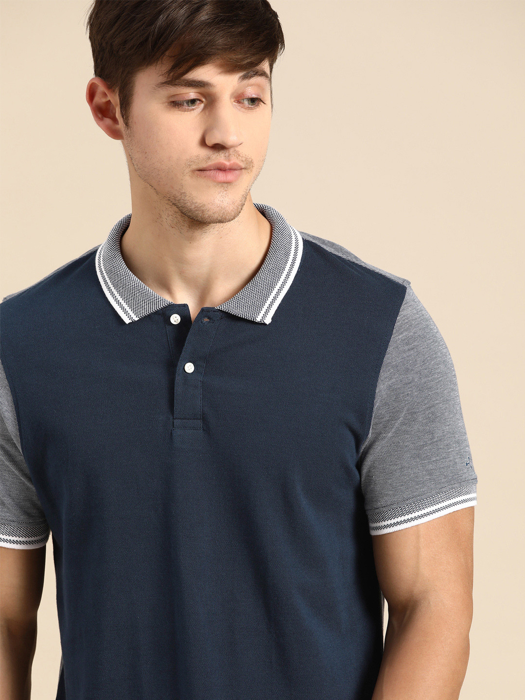 

ether Men Navy Blue Pure Cotton Solid Polo Collar Pure Cotton T-shirt