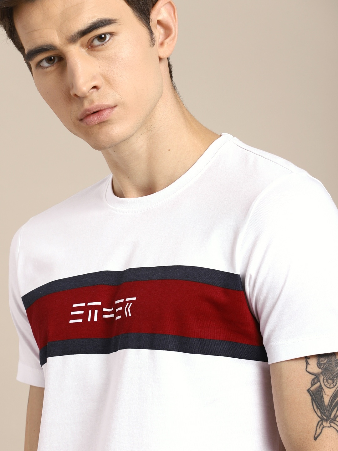 

ether Men White Chest Printed Pure Cotton T-shirt