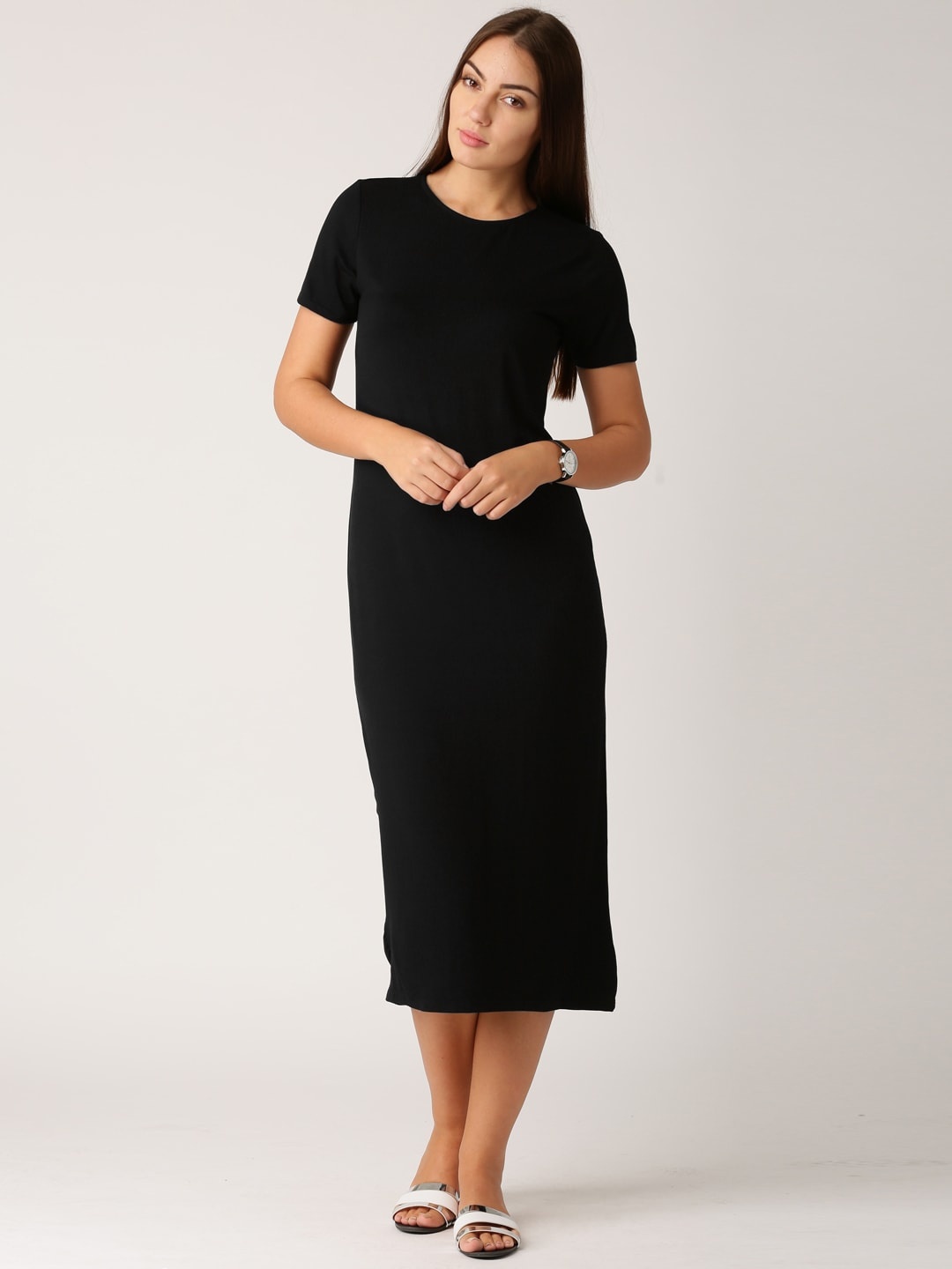 

ether Women Black Solid Tapered Lightweight Jersey Knitted Sheath Midi Dress