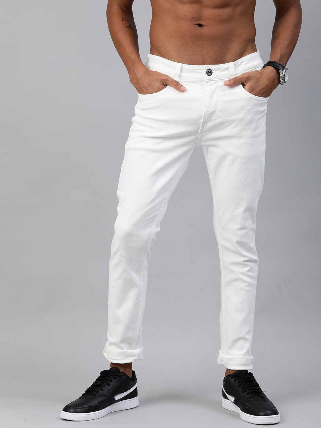 

Harvard Men White Regular Fit Mid-Rise Clean Look Stretchable Jeans
