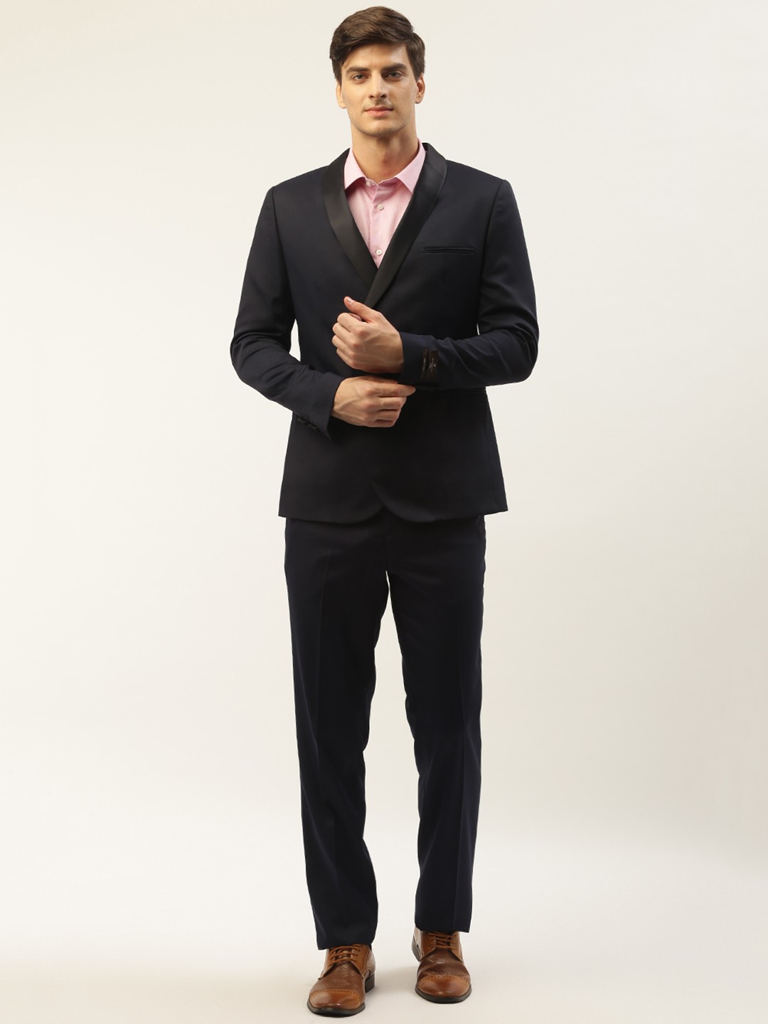 

Blackberrys Men Navy Solid Slim Fit Single-Breasted Tuxedo Suit, Navy blue