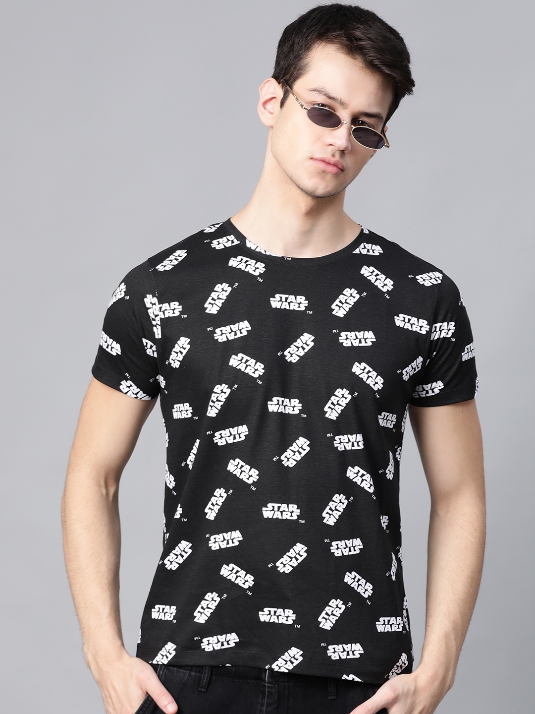 

Kook N Keech Star Wars Men Black White Printed Round Neck Pure Cotton T-shirt
