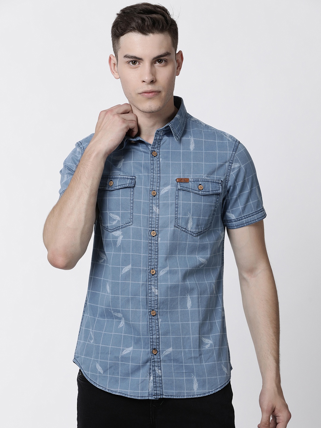 

RUG WOODS Men Blue Regular Fit Checked Casual Shirt