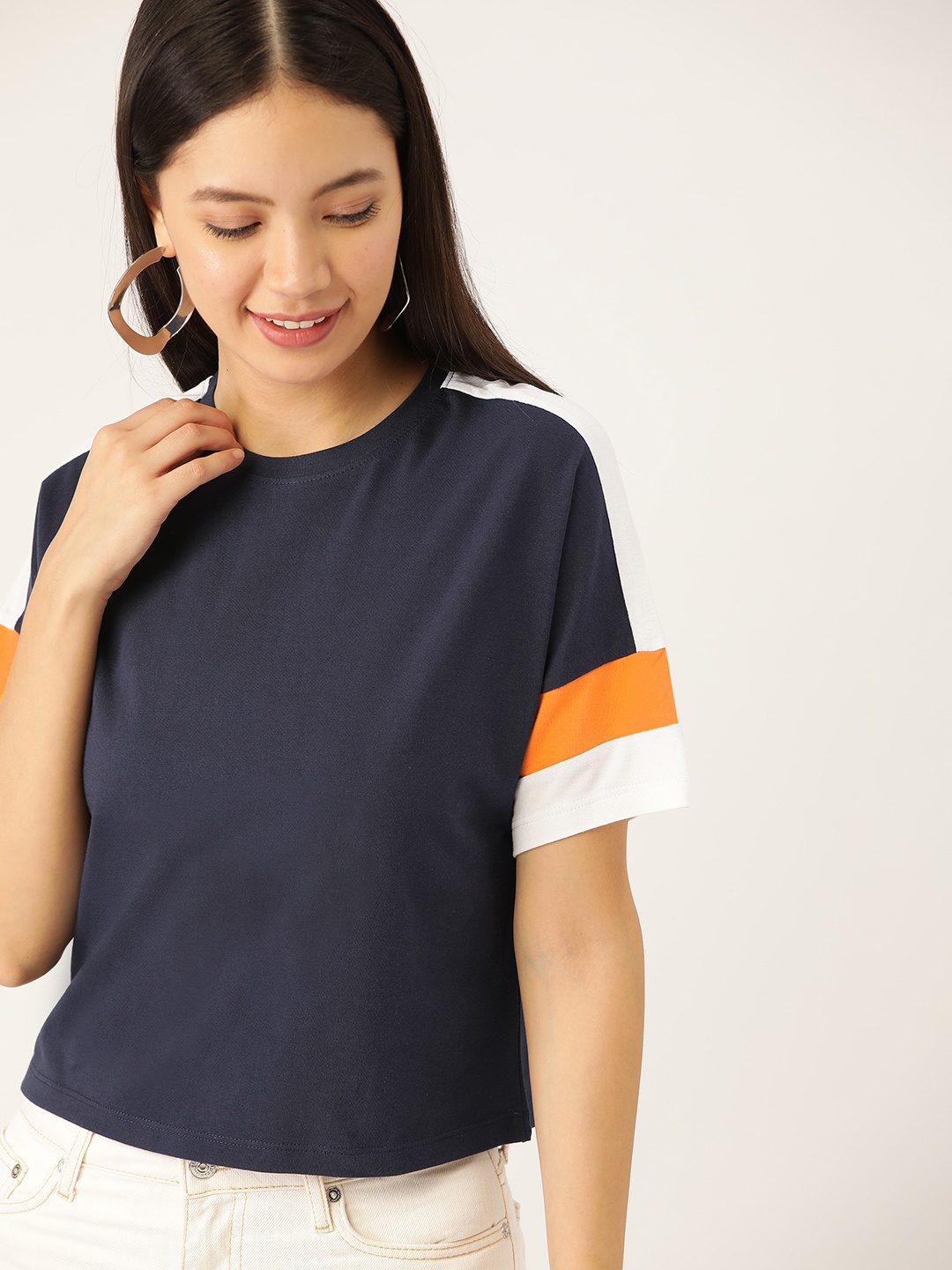 

DressBerry Women Navy Blue Solid Round Neck T-shirt