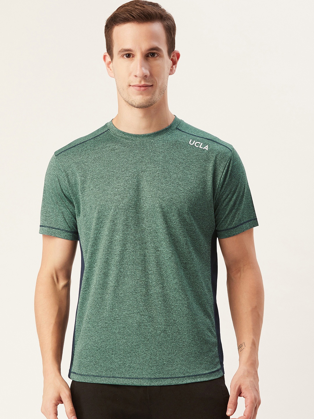 

UCLA Men Teal Green Solid Round Neck Running T-shirt