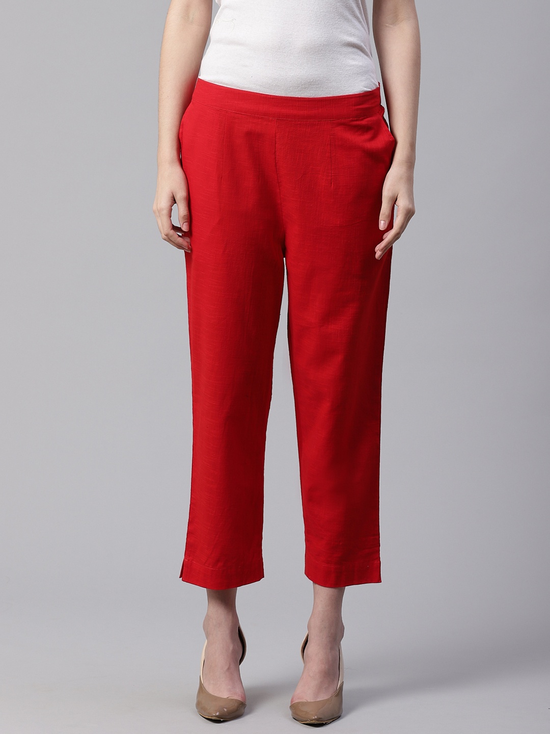 

Divena Women Red Slim Fit Solid Cropped Trousers