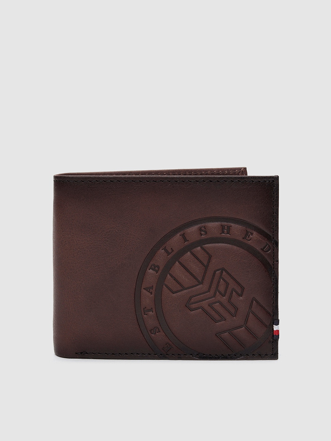 

Tommy Hilfiger Men Brown Textured Two Fold Leather Wallet