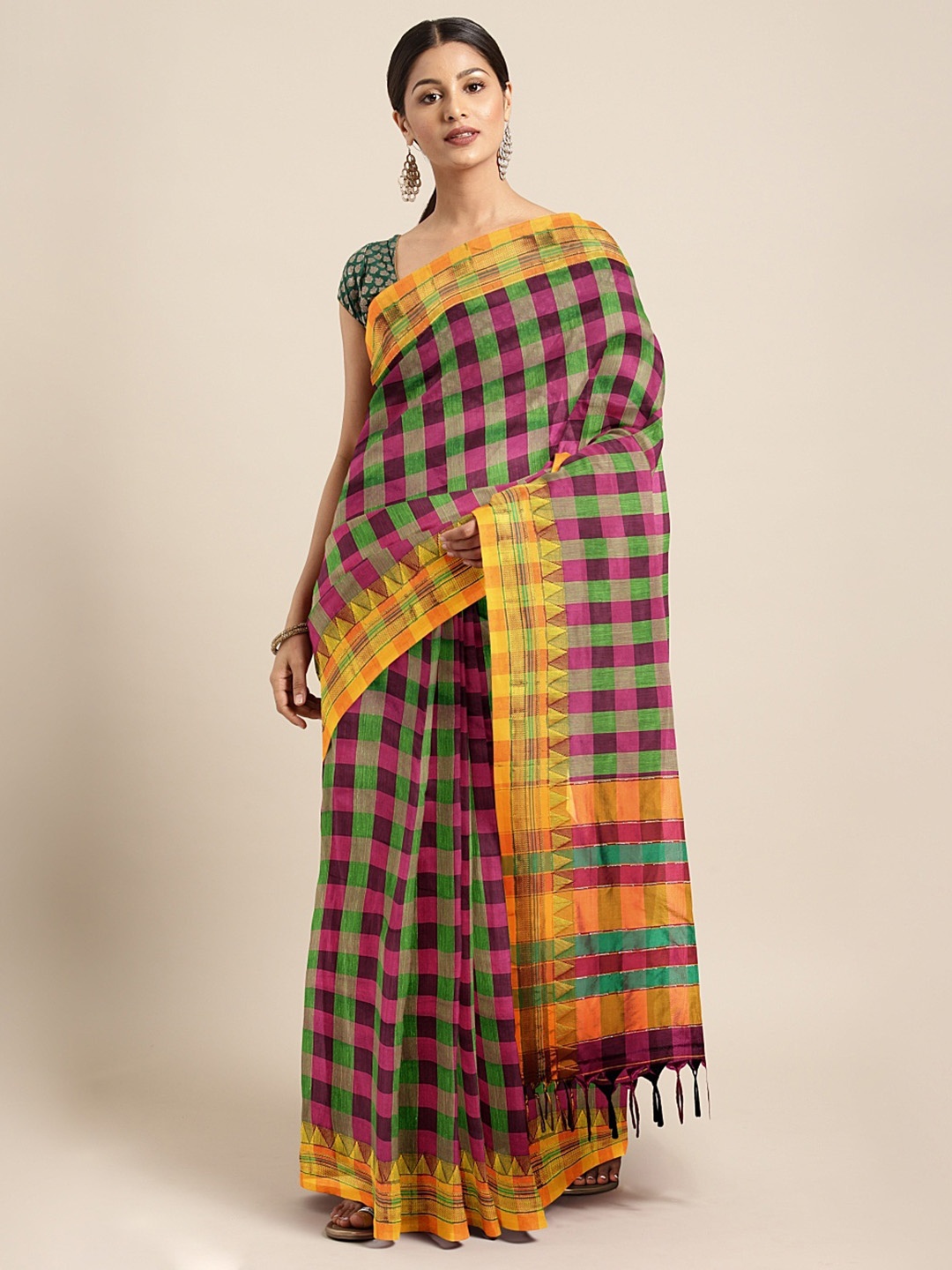 

Pavechas Pink & Green Silk Cotton Checked Venkatgiri Saree