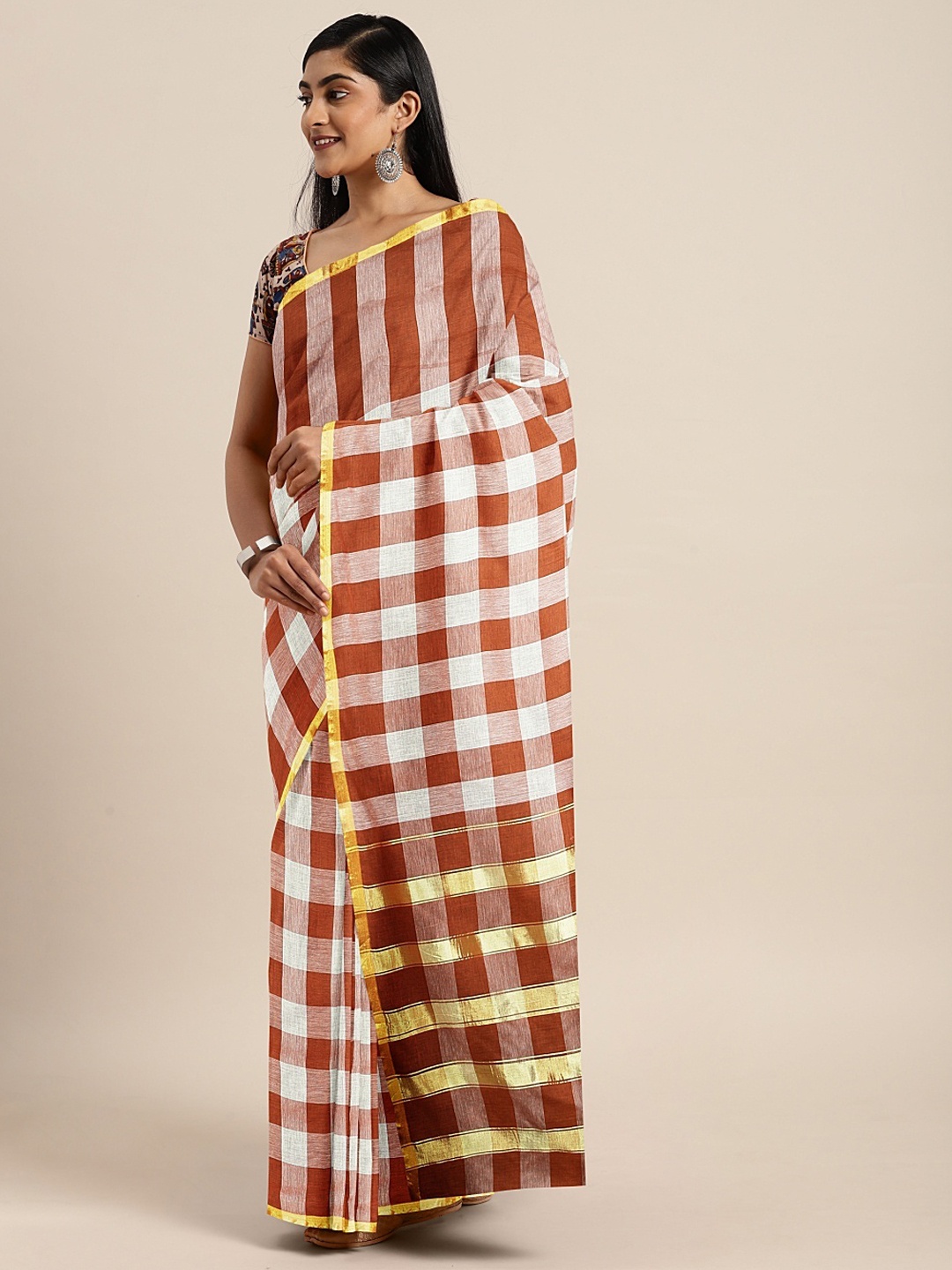 

Pavechas Rust & White Pure Cotton Checked Venkatgiri Saree