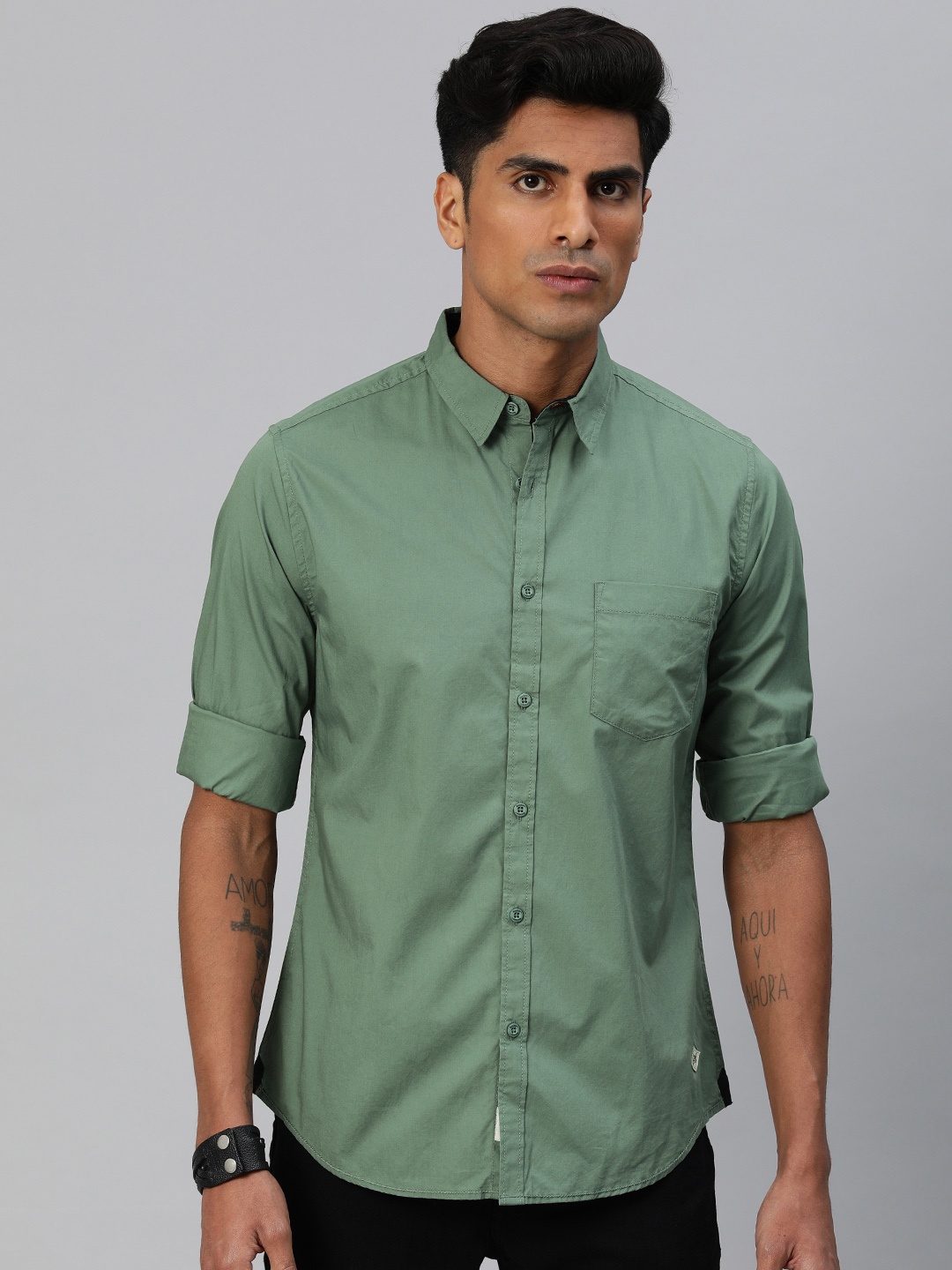 

Roadster Men Sea Green Regular Fit Solid Sustainable Casual Shirt