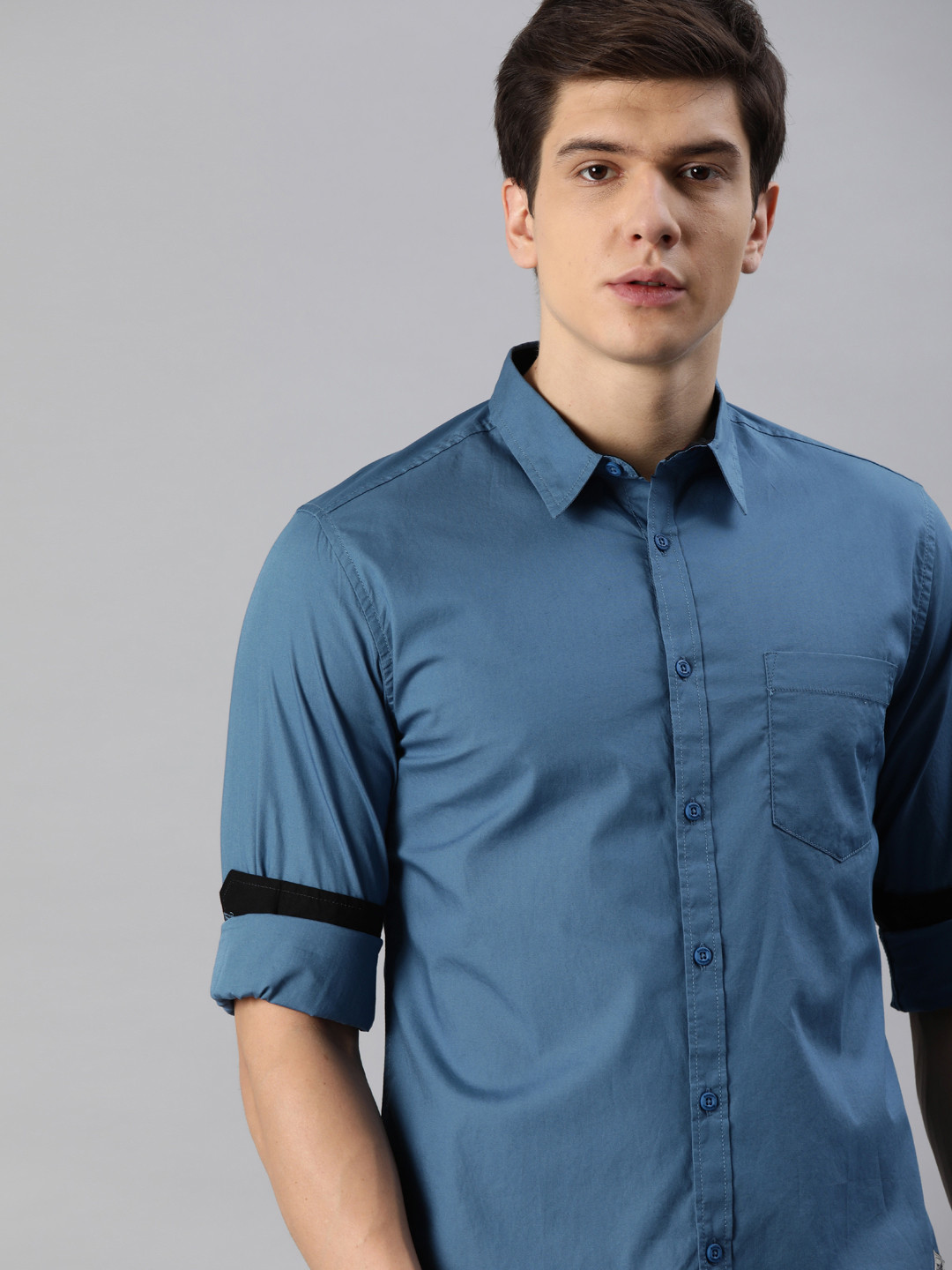 

Roadster Men Blue Cotton Sustainable Casual Shirt