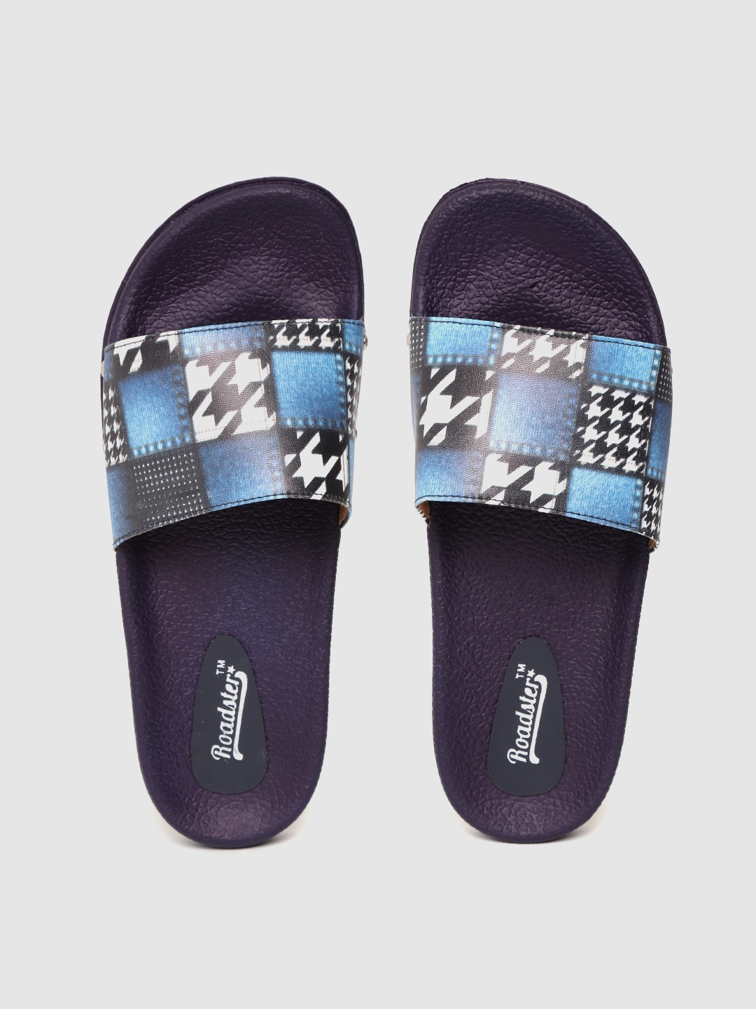 

Roadster Women Blue & Purple Printed Sliders