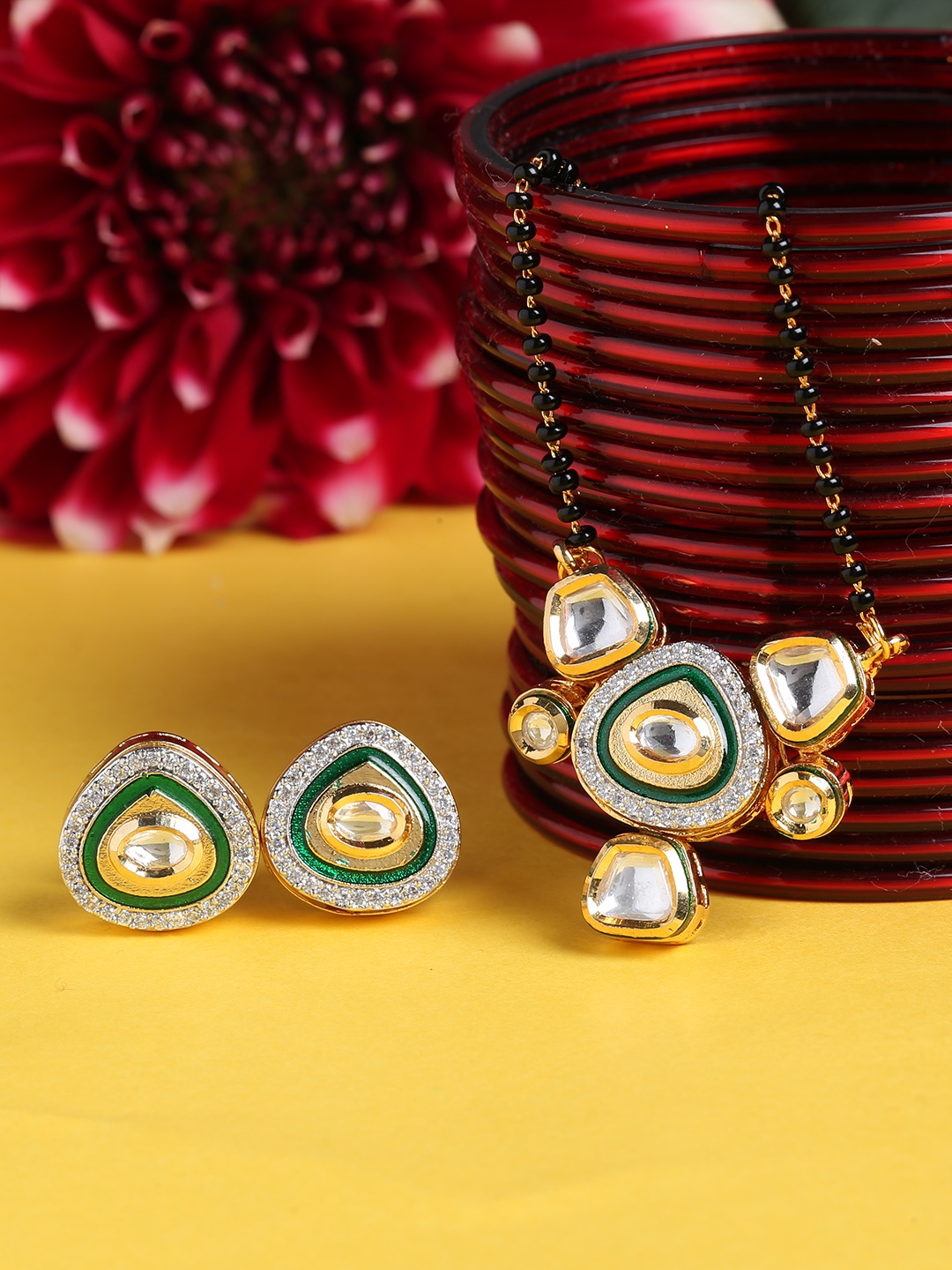 

FIROZA Black & Green Gold-Plated Beaded & Kundan Studded Mangalsutra & Earrings Set