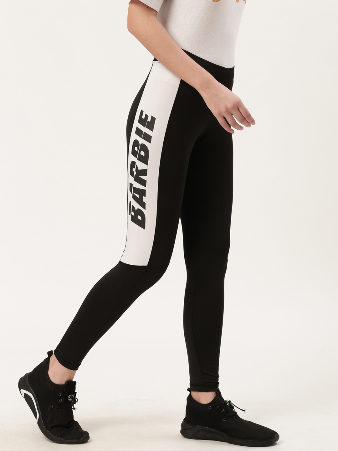 

toothless Women Black & Off-White Printed Barbie Detail Tights