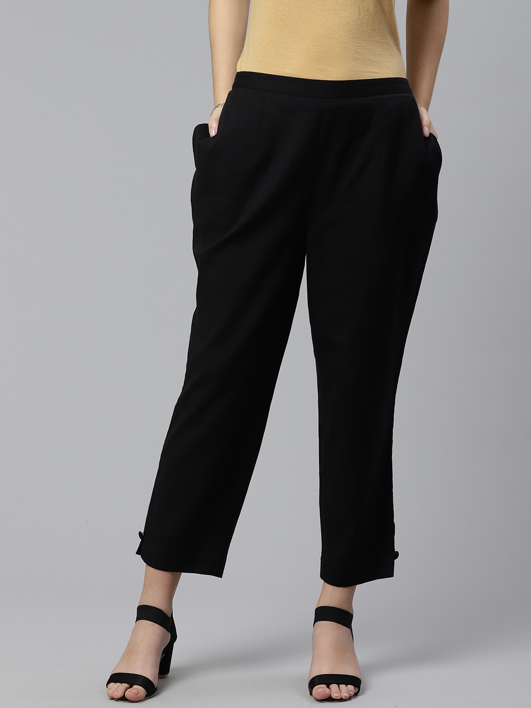 

Libas Women Black Solid Cropped Regular Trousers