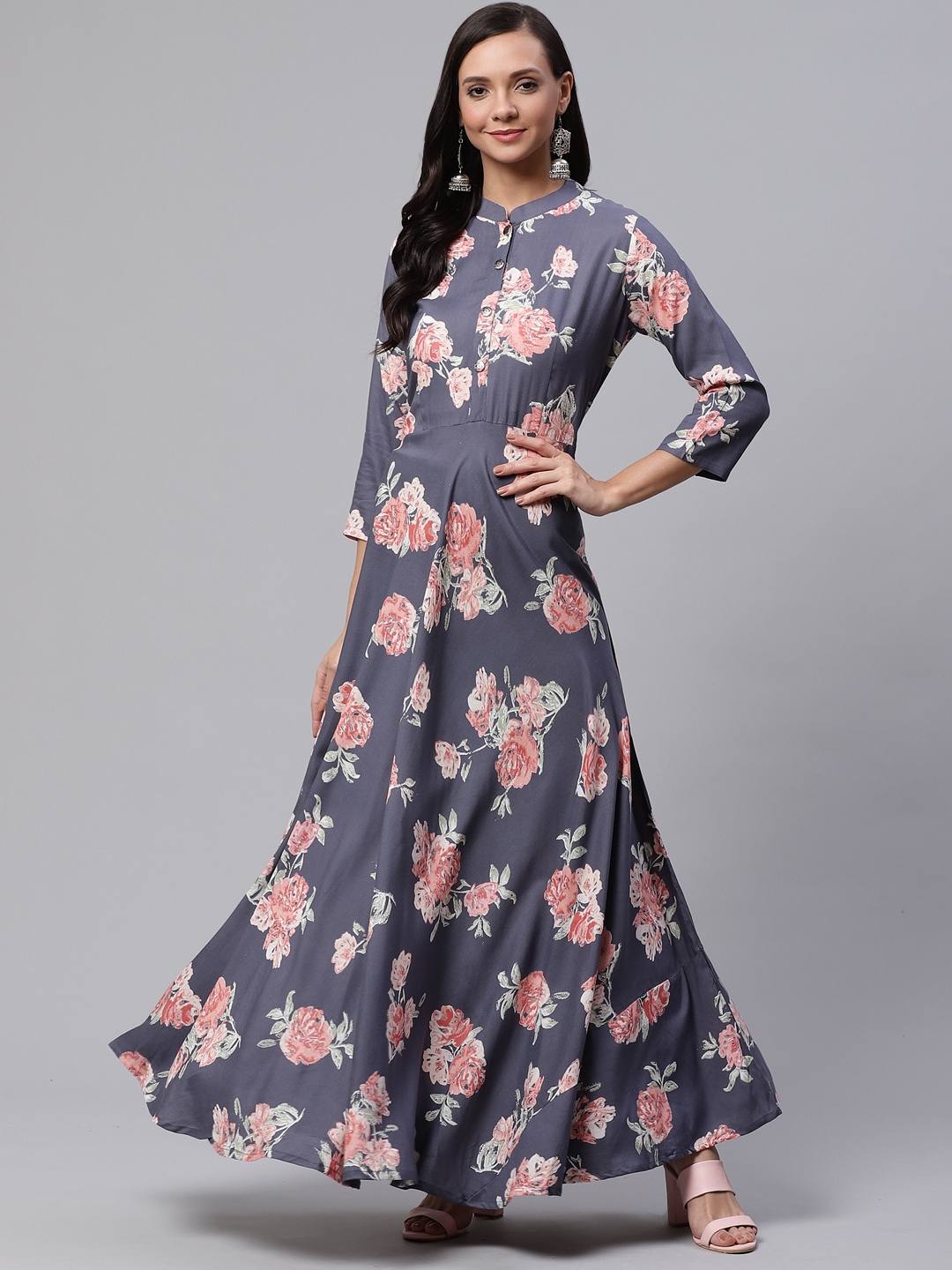 

Divena Women Charcoal Grey & Peach-Coloured Floral Printed Anarkali Kurta