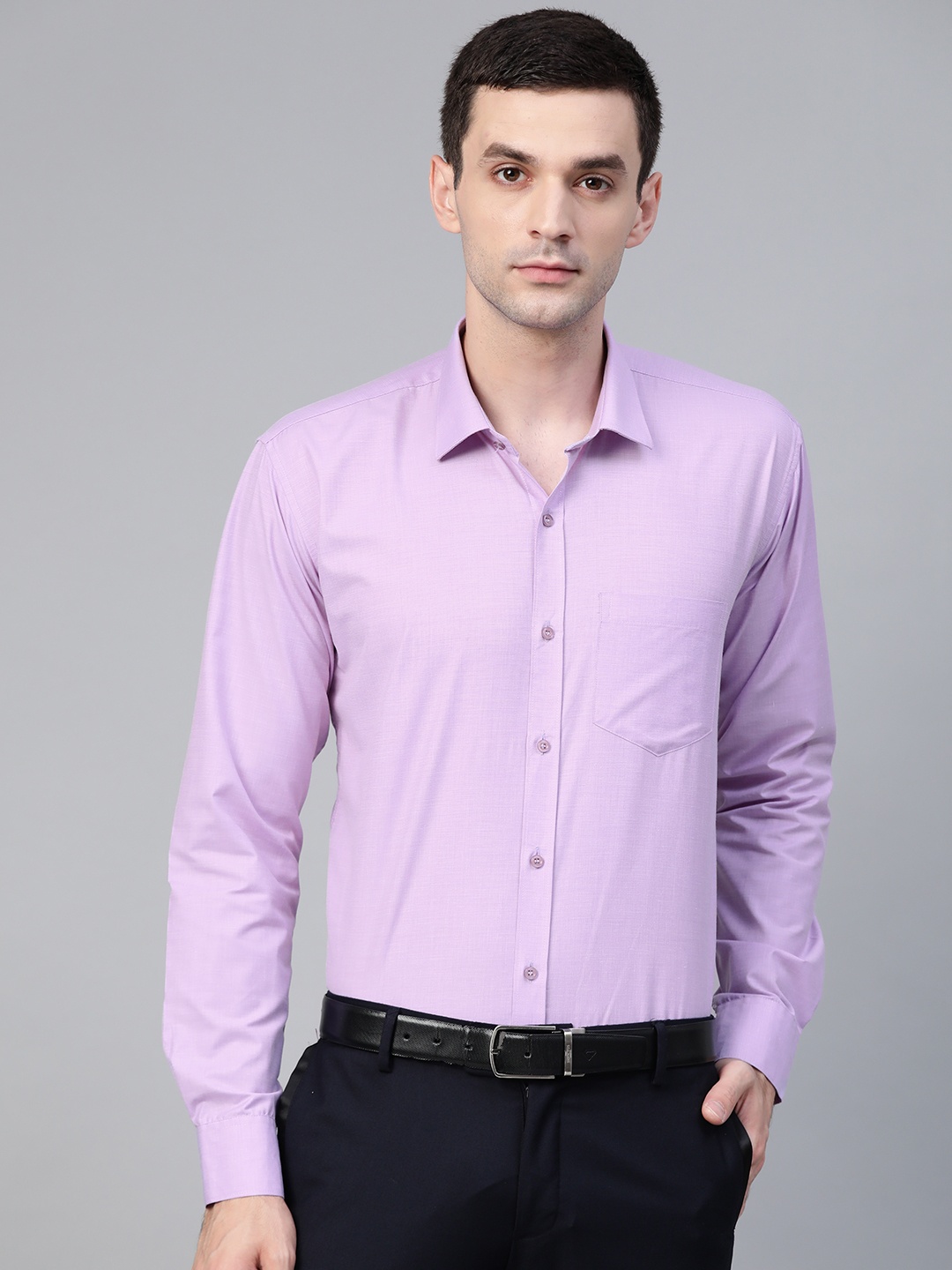 

MANQ Men Purple Semi-Slim Fit Solid Formal Shirt