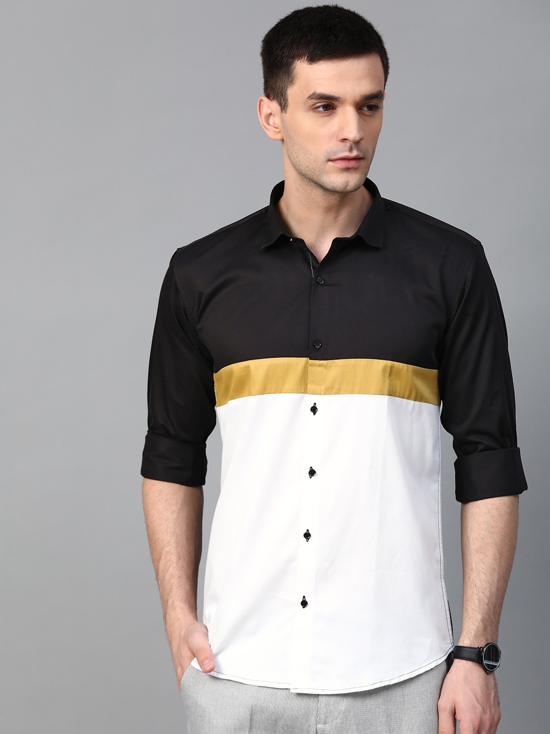 

MANQ Men Black & White Slim Fit Colourblocked Casual Shirt