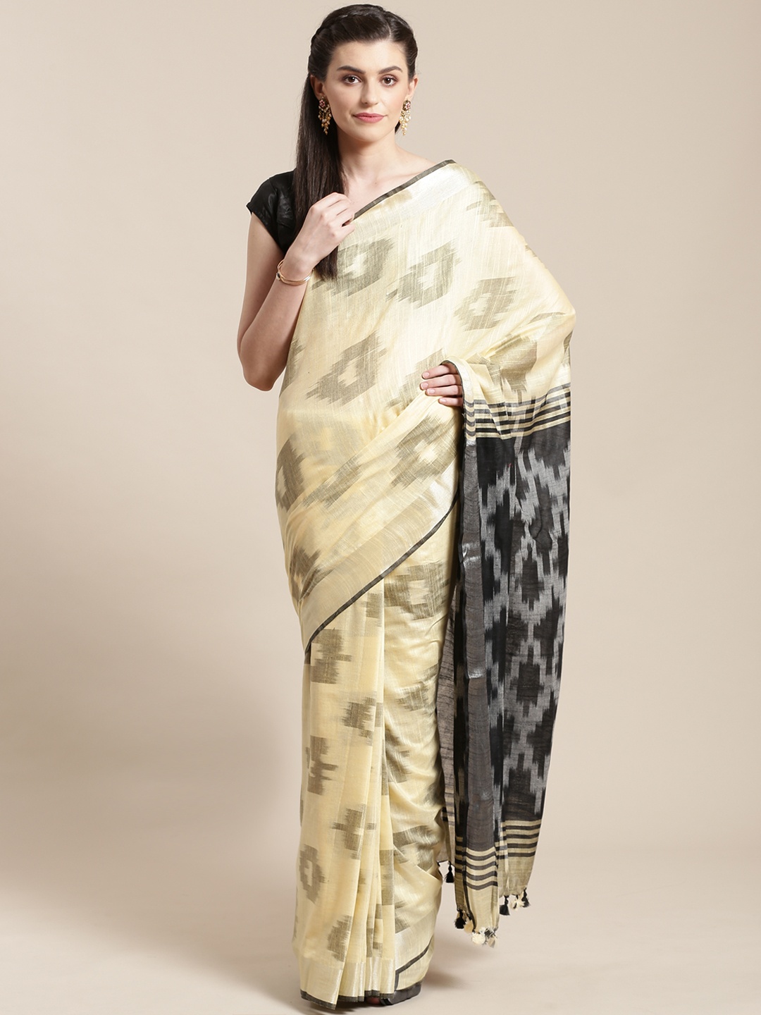 

Kalakari India Yellow & Black Woven Design Handloom Saree