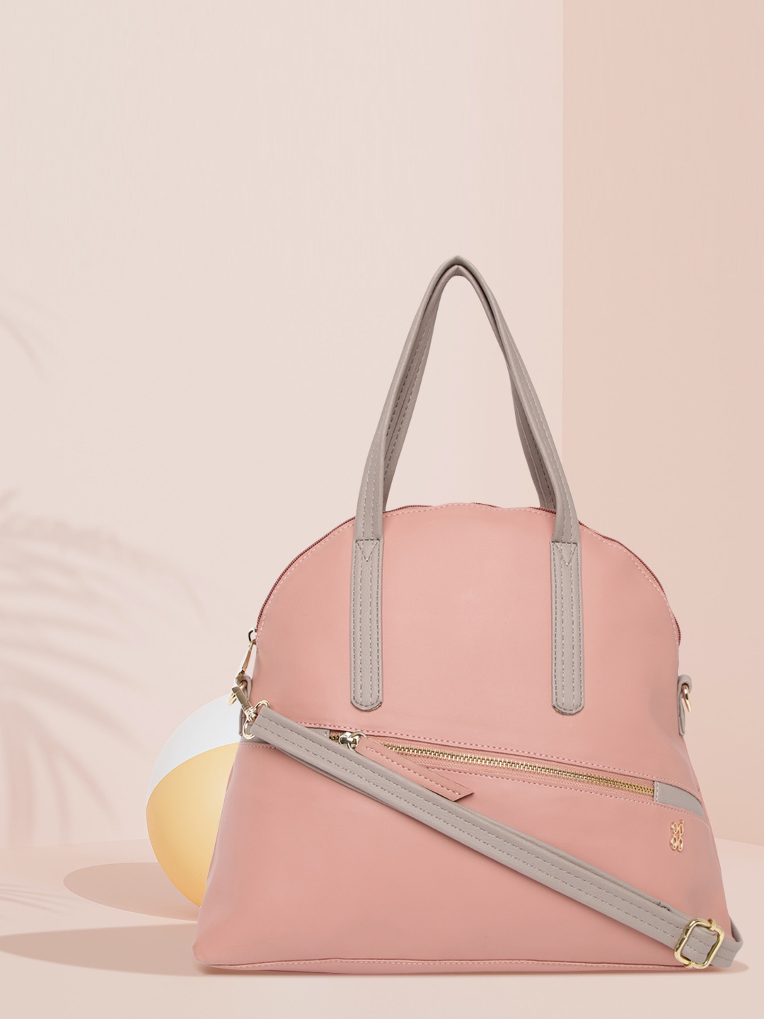 

Baggit Rose Solid Handheld Bag