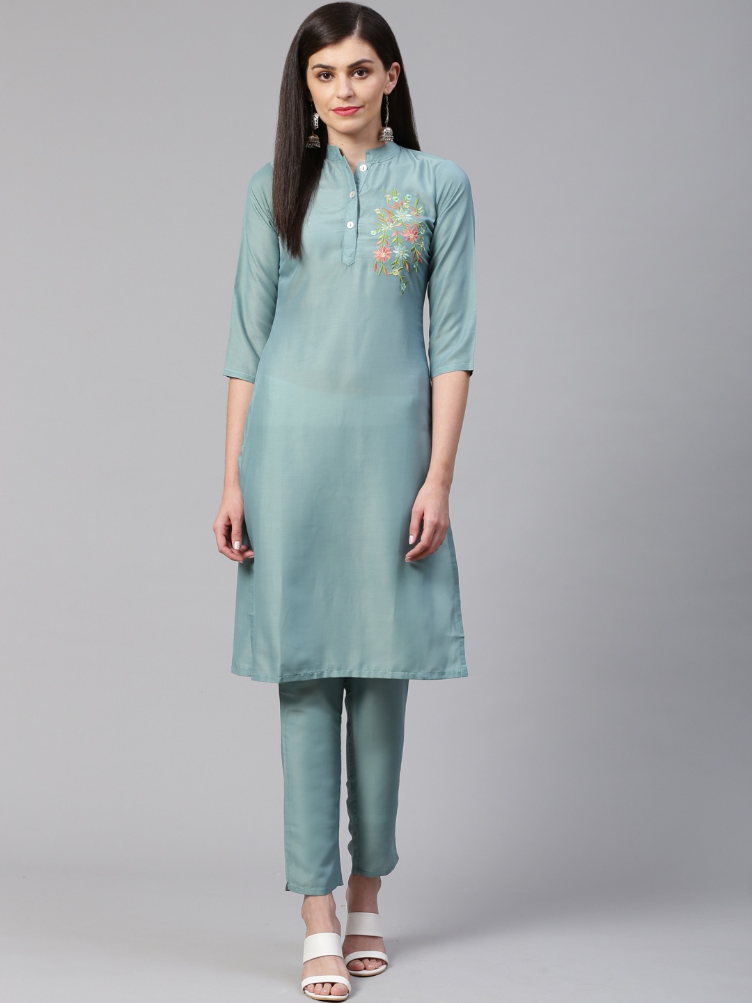 

Jompers Women Sea Green Embroidered Kurta with Trousers