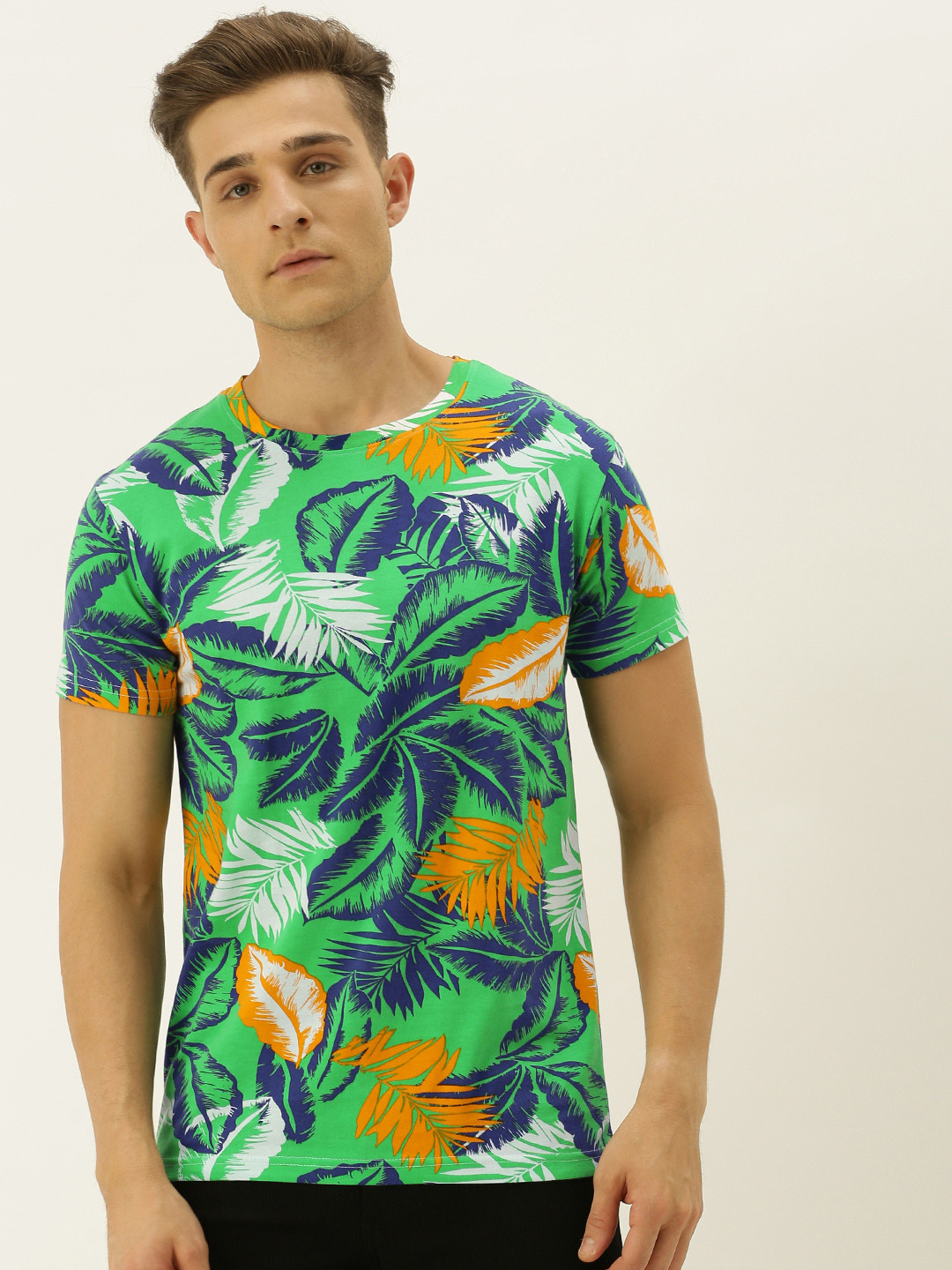 

VEIRDO Men Green & Navy Blue Floral Printed Round Neck T-shirt